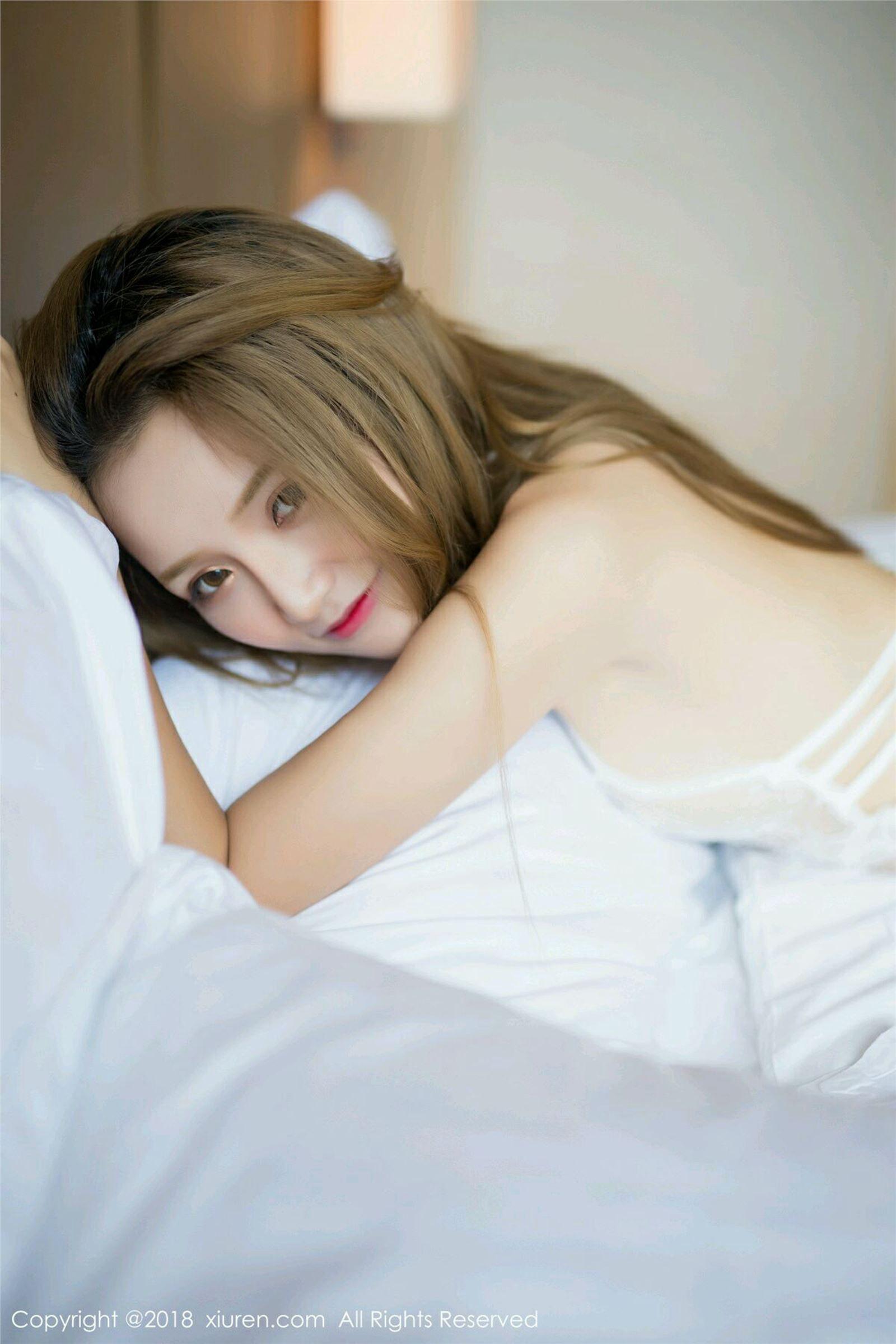 [秀人XIUREN] 2018.11.28 No.1244 Miko酱_p048