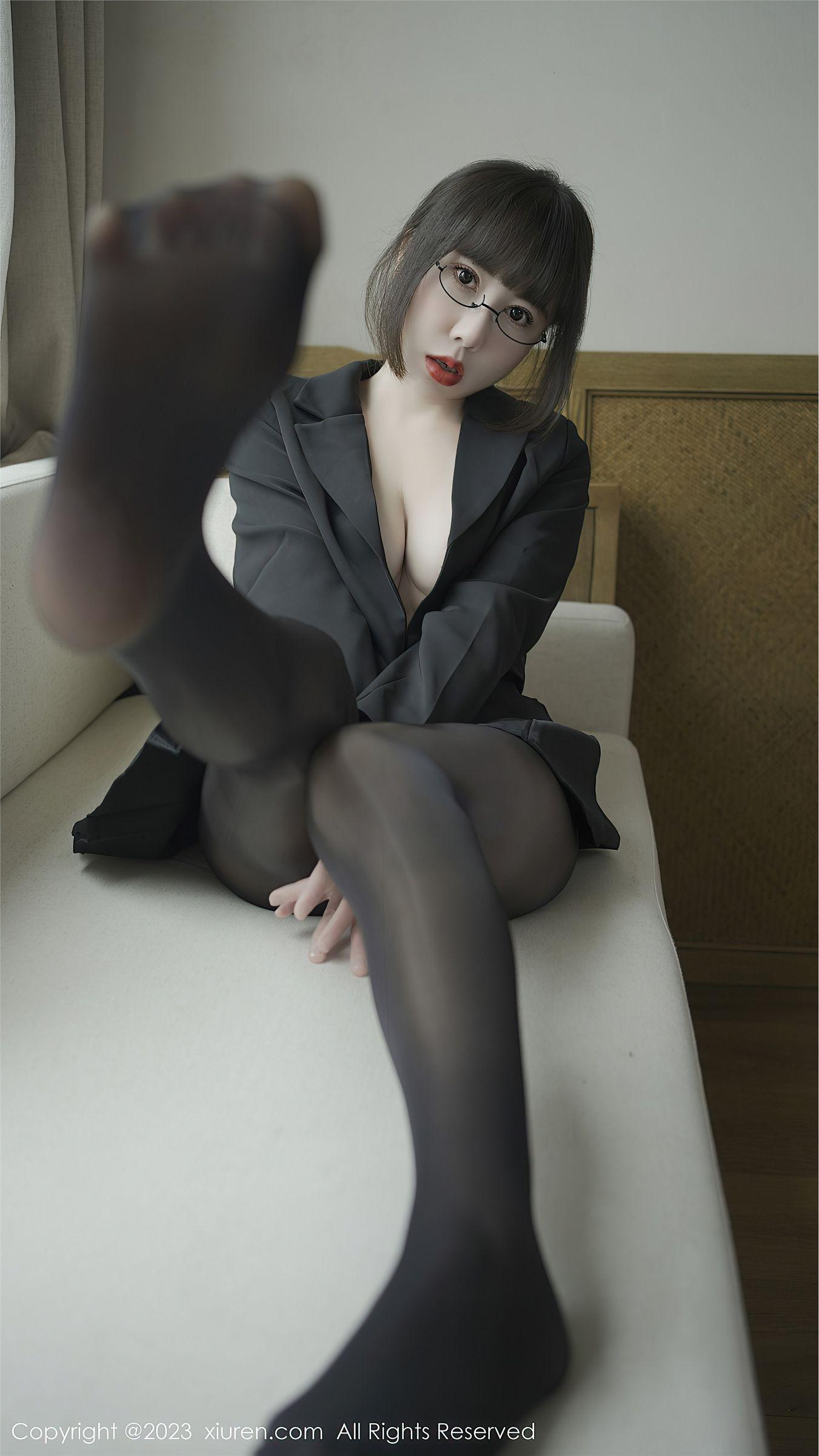 [XIUREN秀人网] 2023.04.25 NO.6629 夏馨瑶_p029