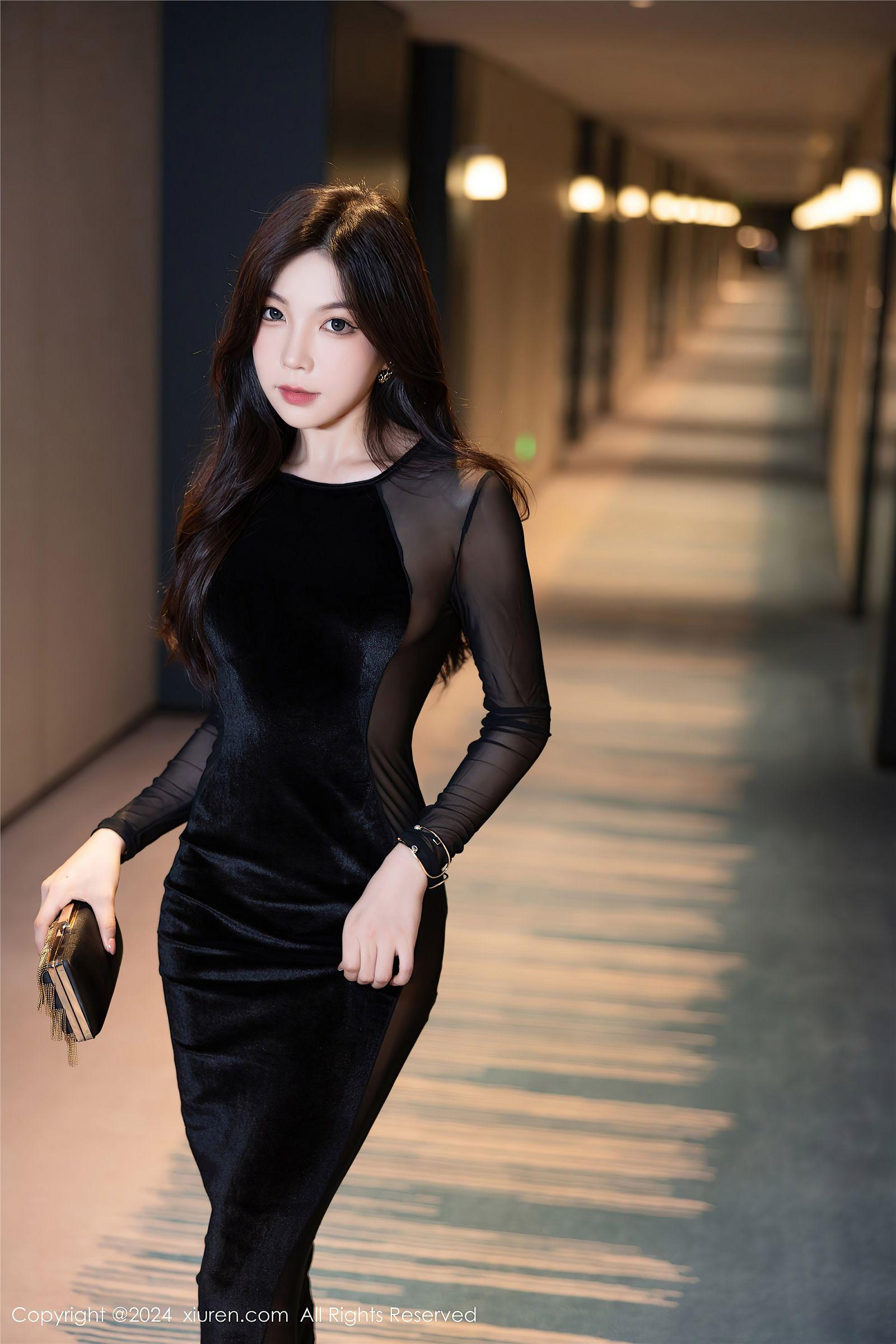 [XIUREN秀人网] 2024.05.24 NO.8598 徐莉芝Booty_p056