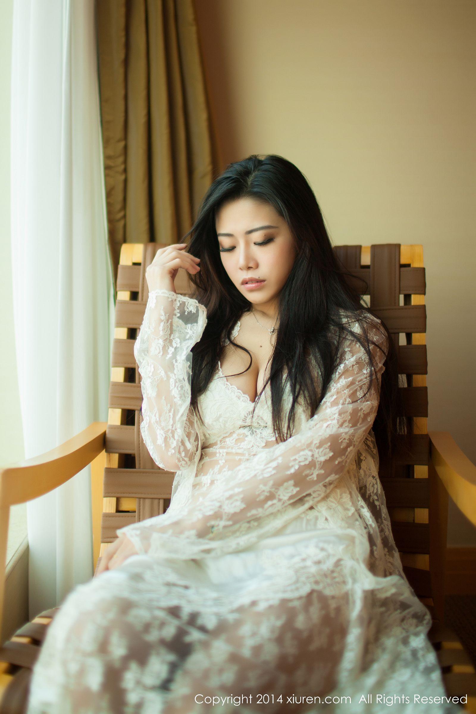 [秀人XIUREN] 2014.06.20 NO.161 luvian本能_p001