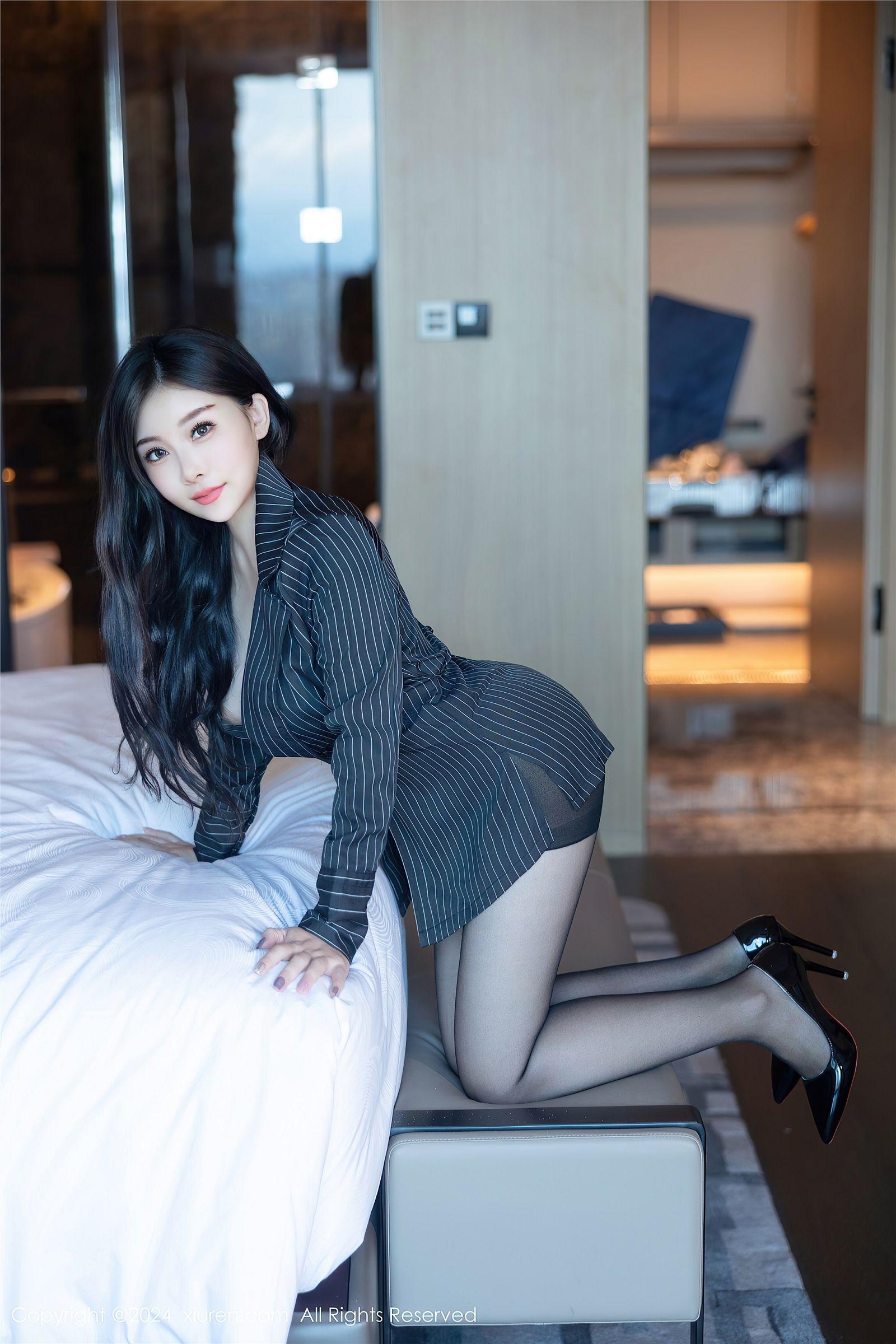 [XIUREN秀人网] 2024.11.07 NO.9410 白洁Bessie_p006