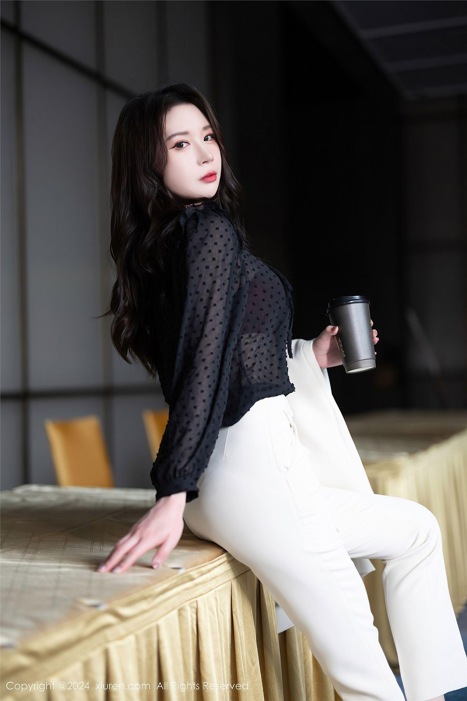 [XIUREN秀人网] 2024.04.08 NO.8354 梦心玥_p004