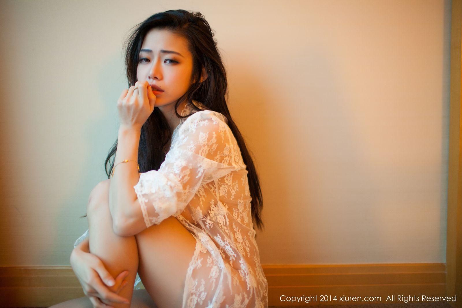 [秀人XIUREN] 2014.06.20 NO.161 luvian本能_p037