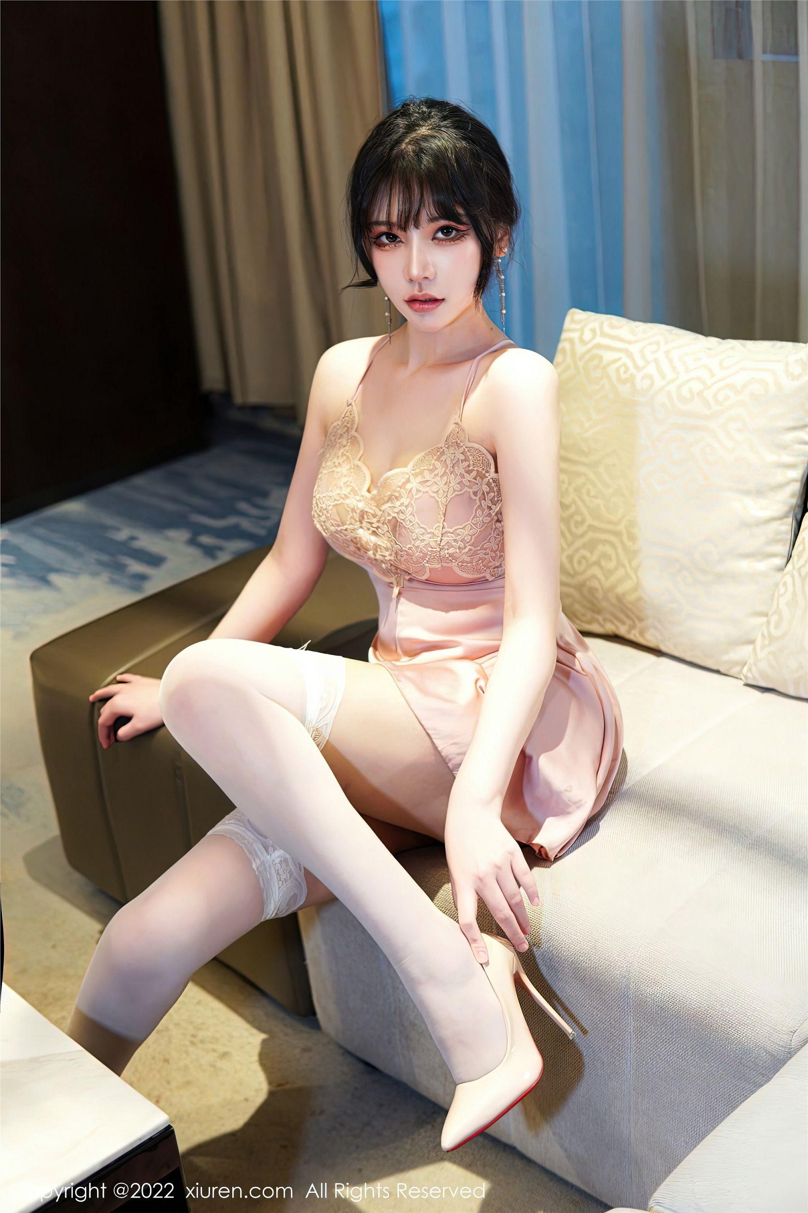 [XIUREN秀人网] 2022.12.21 NO.6022 桃桃子_p045