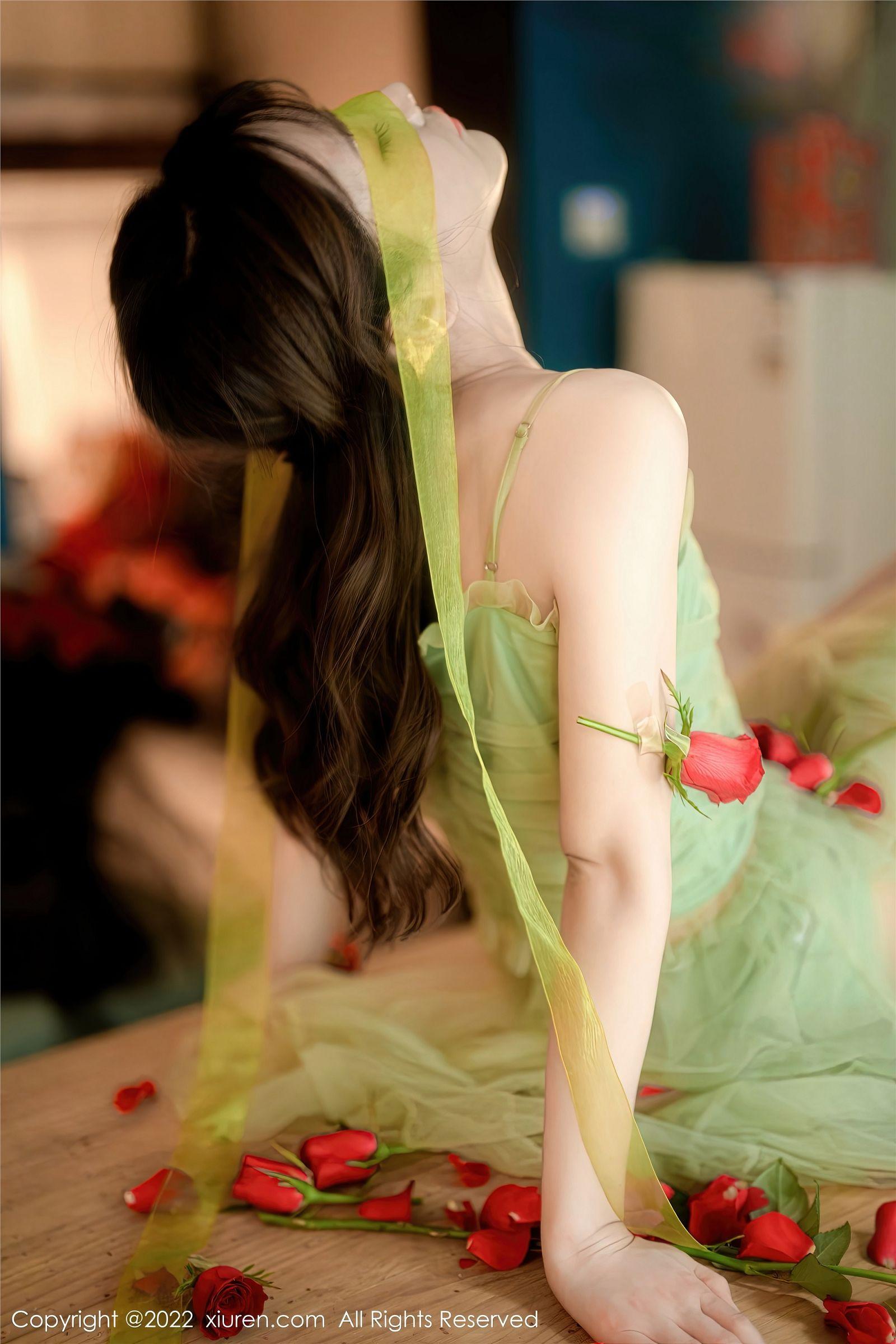 [XIUREN秀人网] 2022.11.18 NO.5875 婠婠么_p013