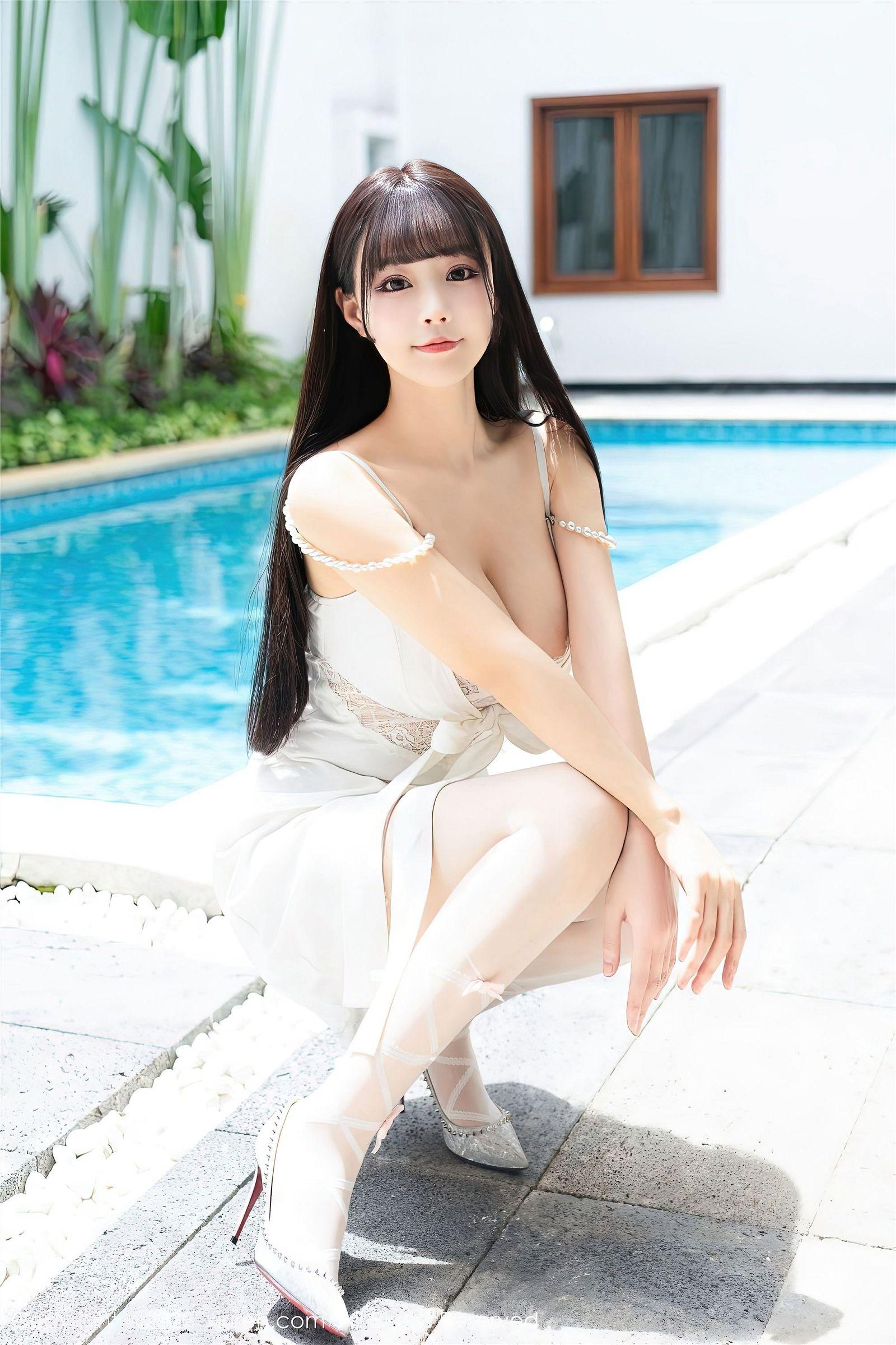 [XIUREN秀人网] 2022.10.25 NO.5755 朱可儿Flora_p004