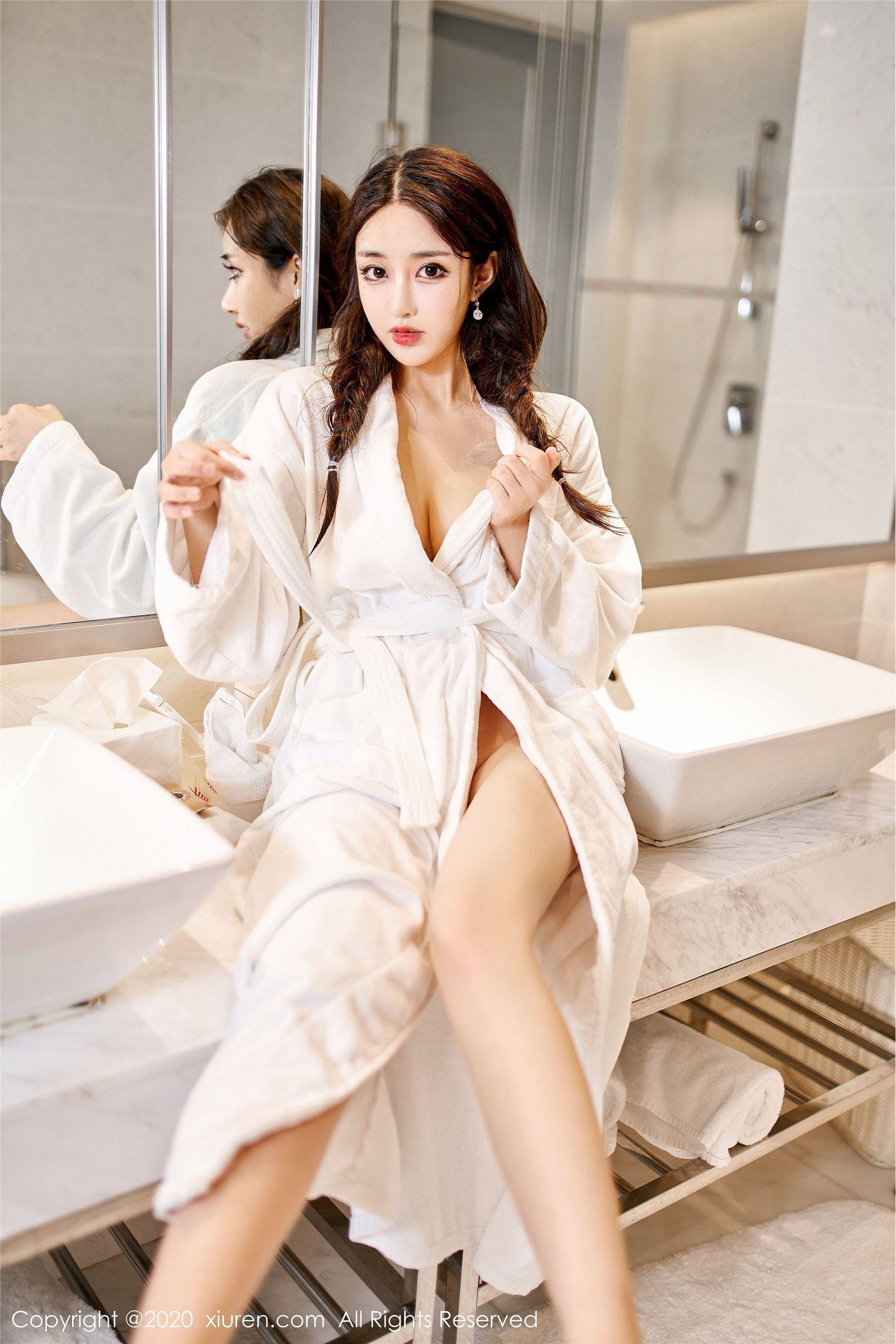 [XIUREN秀人网] 2020.03.06 NO.2037 Betty林子欣_p042