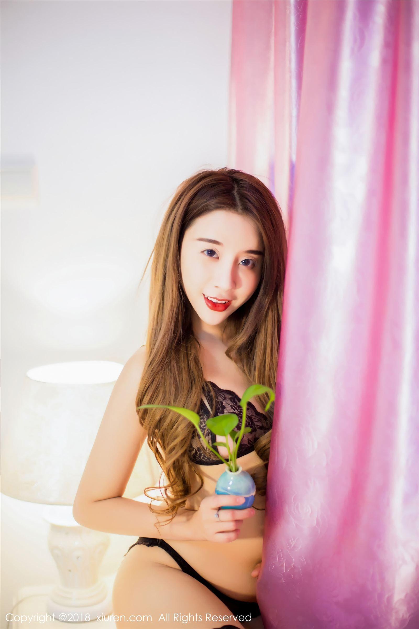 [秀人XIUREN] 2018.01.29 NO.915 空印花连体泳衣 筱慧_p030