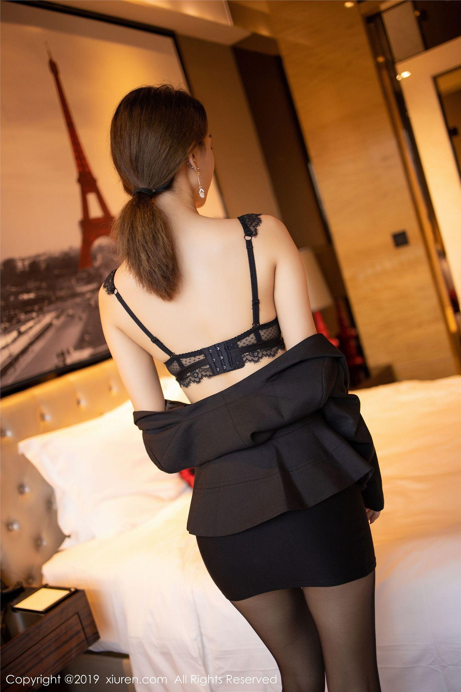 [XIUREN秀人网] 2019.10.01 NO.1706 曼妙苗条身段私房魅惑呈现 BABY_柒_p020