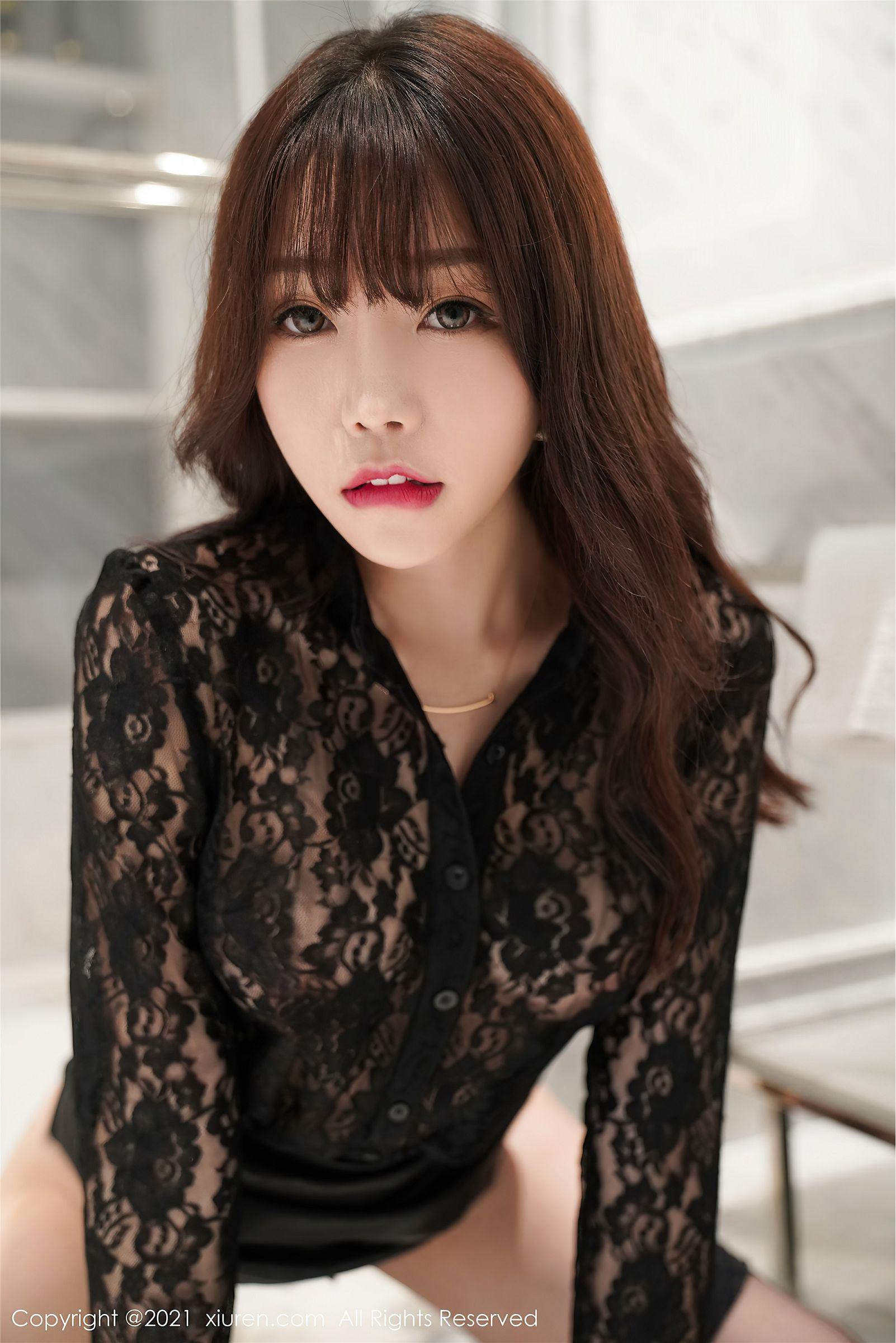 [XIUREN秀人网] 2021.01.15 NO.3011 芝芝Booty_p076