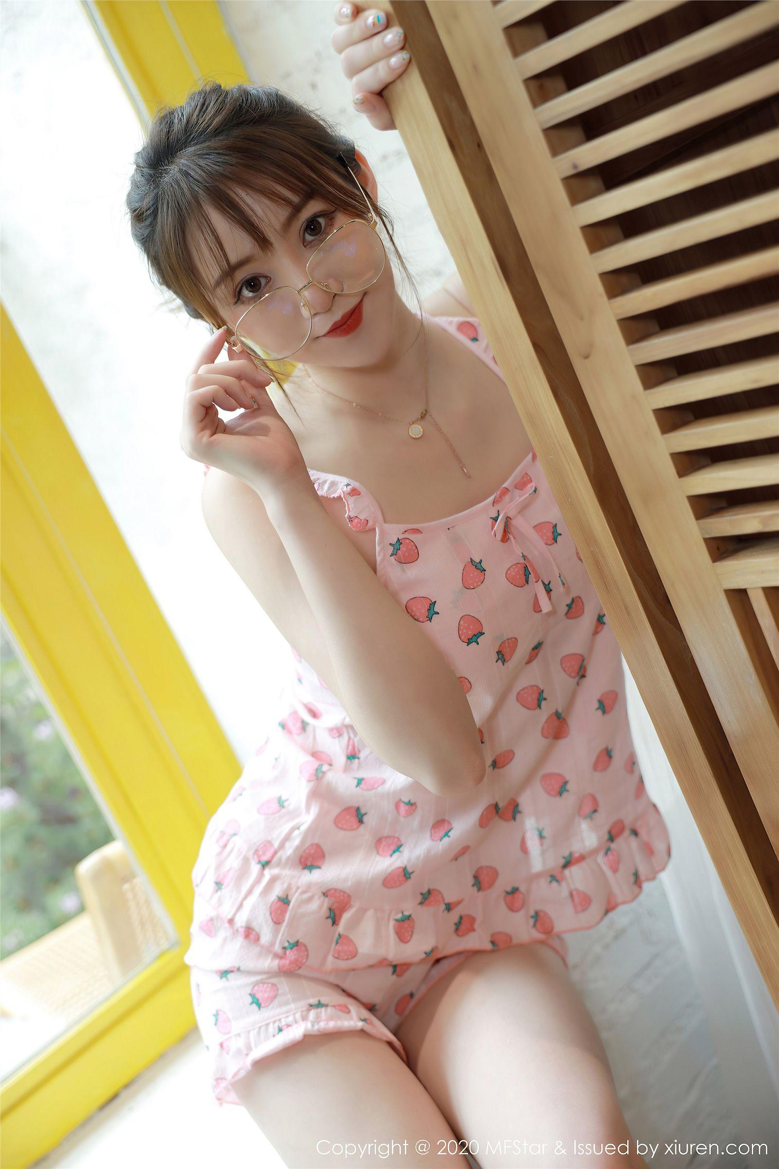 [MFStar模范学院] 2020.07.17 NO.349 yoo优优_p044
