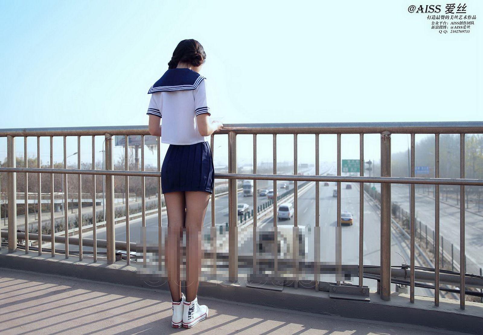 [AISS爱丝钻石] 经典丝袜美腿外拍 NO.038 放学了_p039