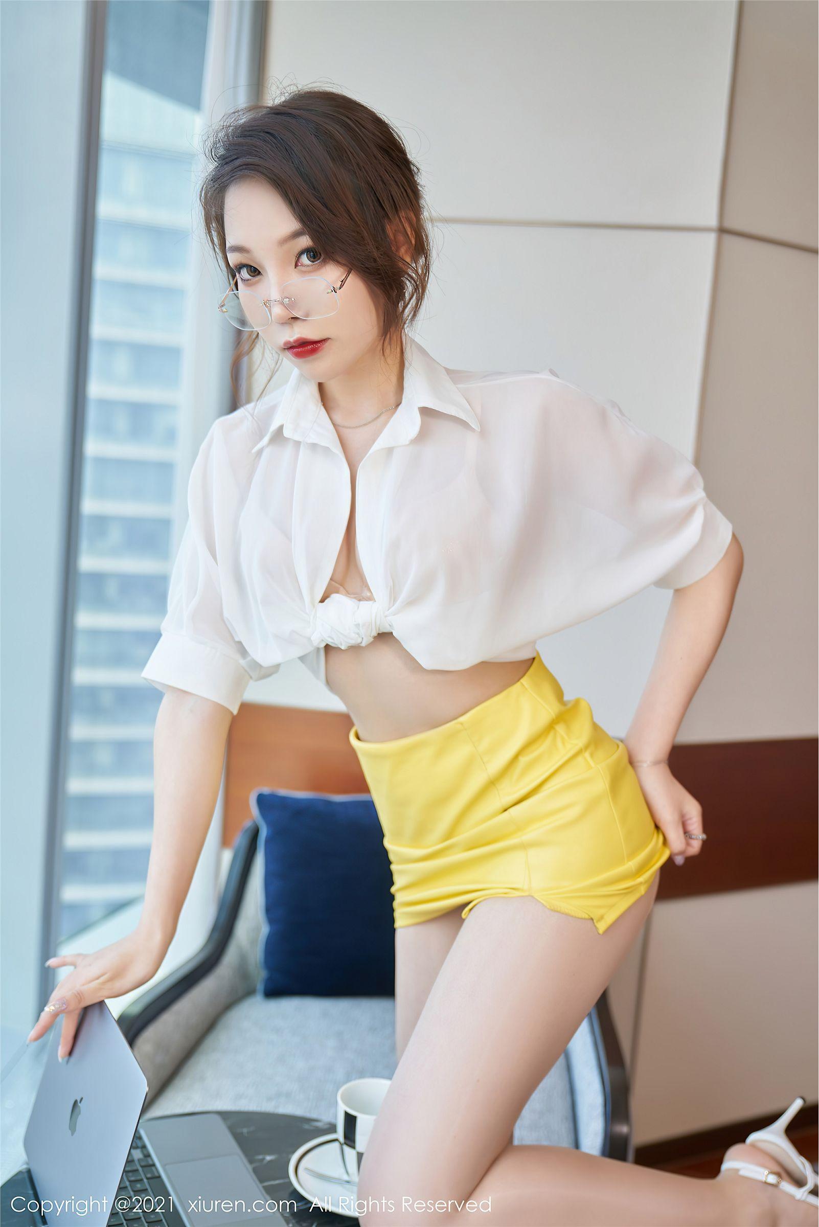 [XIUREN秀人网] 2021.06.15 NO.3543 芝芝Booty_p010