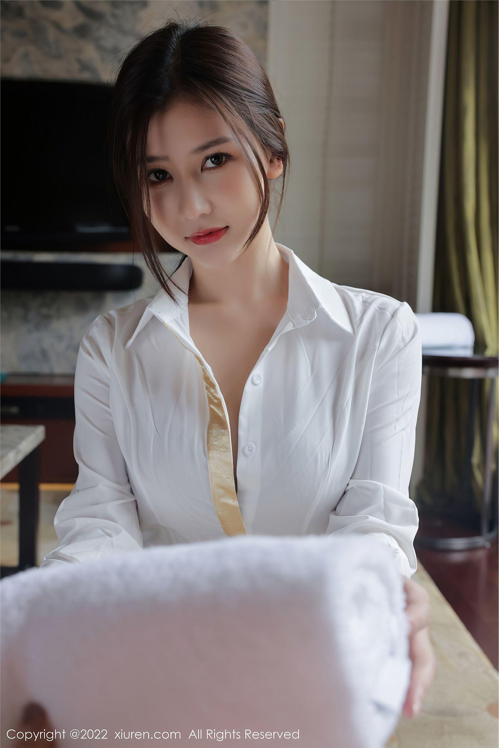 [XIUREN秀人网] 2022.01.17 NO.4472 尹甜甜_p045