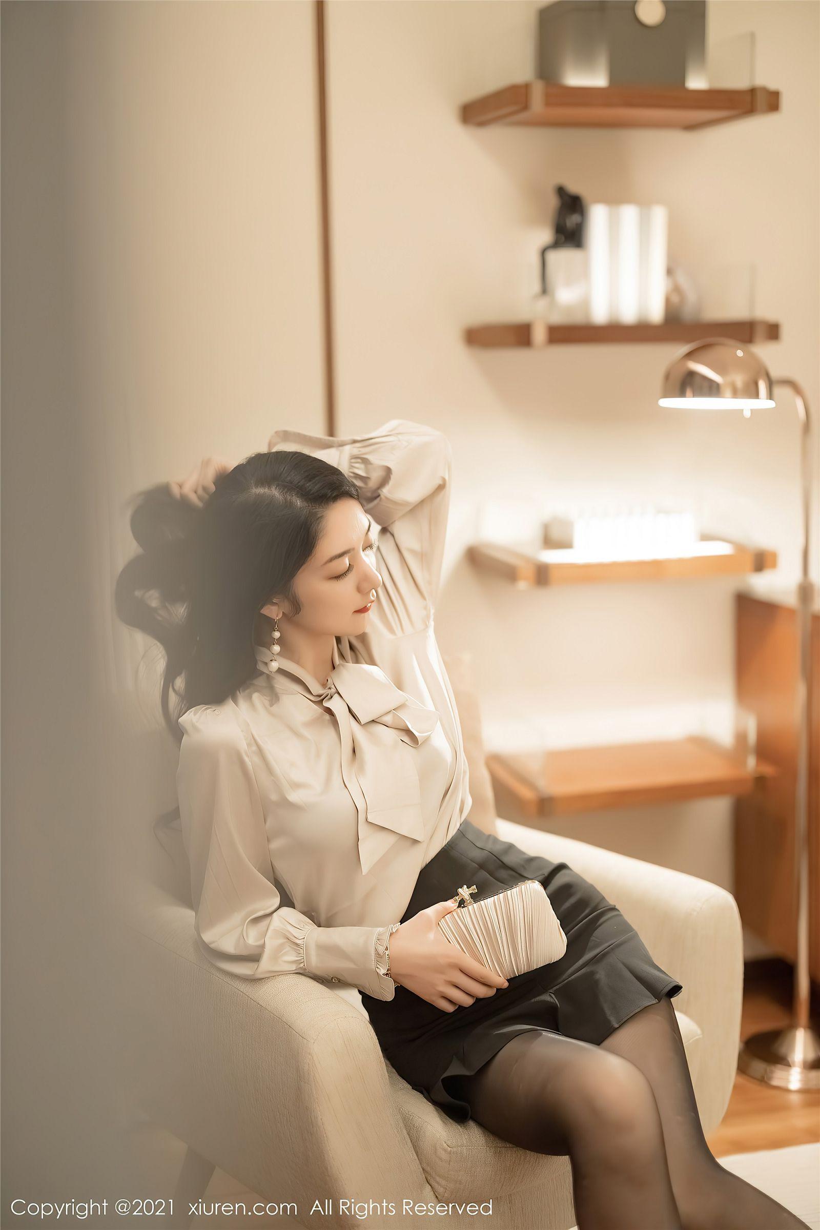 [XIUREN秀人网] 2021.06.01 NO.3488 Angela00_p009