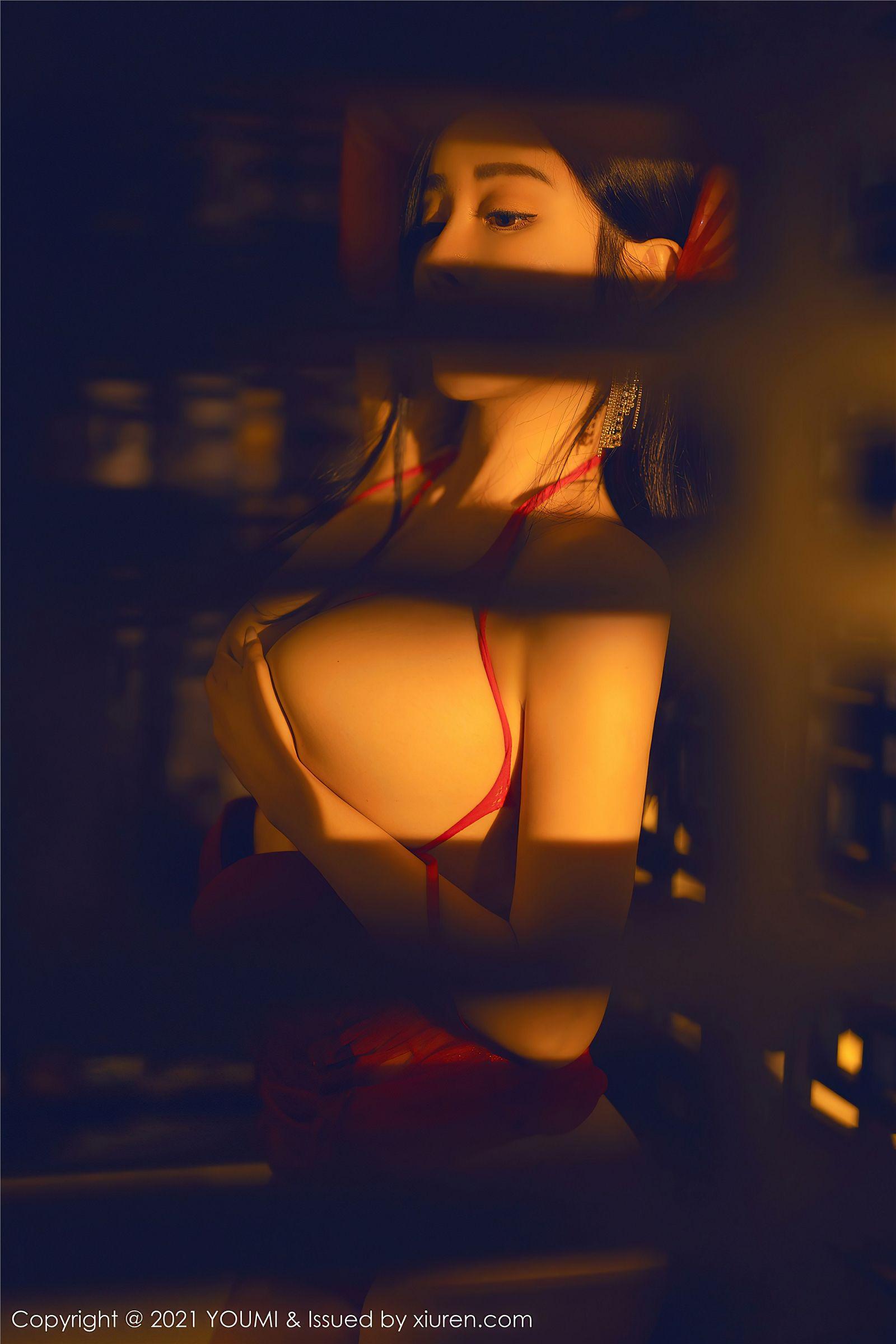[YOUMI尤蜜荟] 2021.10.29 NO.711 允爾_p042
