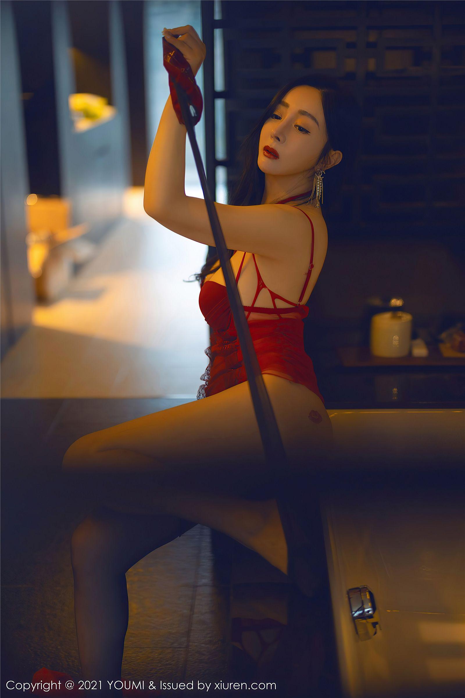 [YOUMI尤蜜荟] 2021.10.29 NO.711 允爾_p032