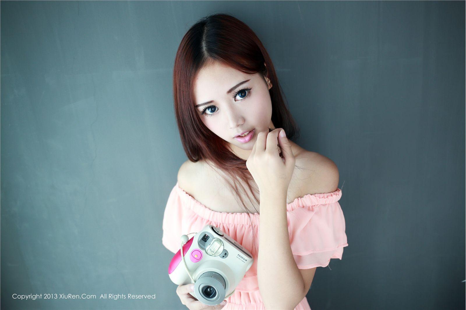 [秀人XIUREN] 2013.09.22 NO.014 toro羽住_p001