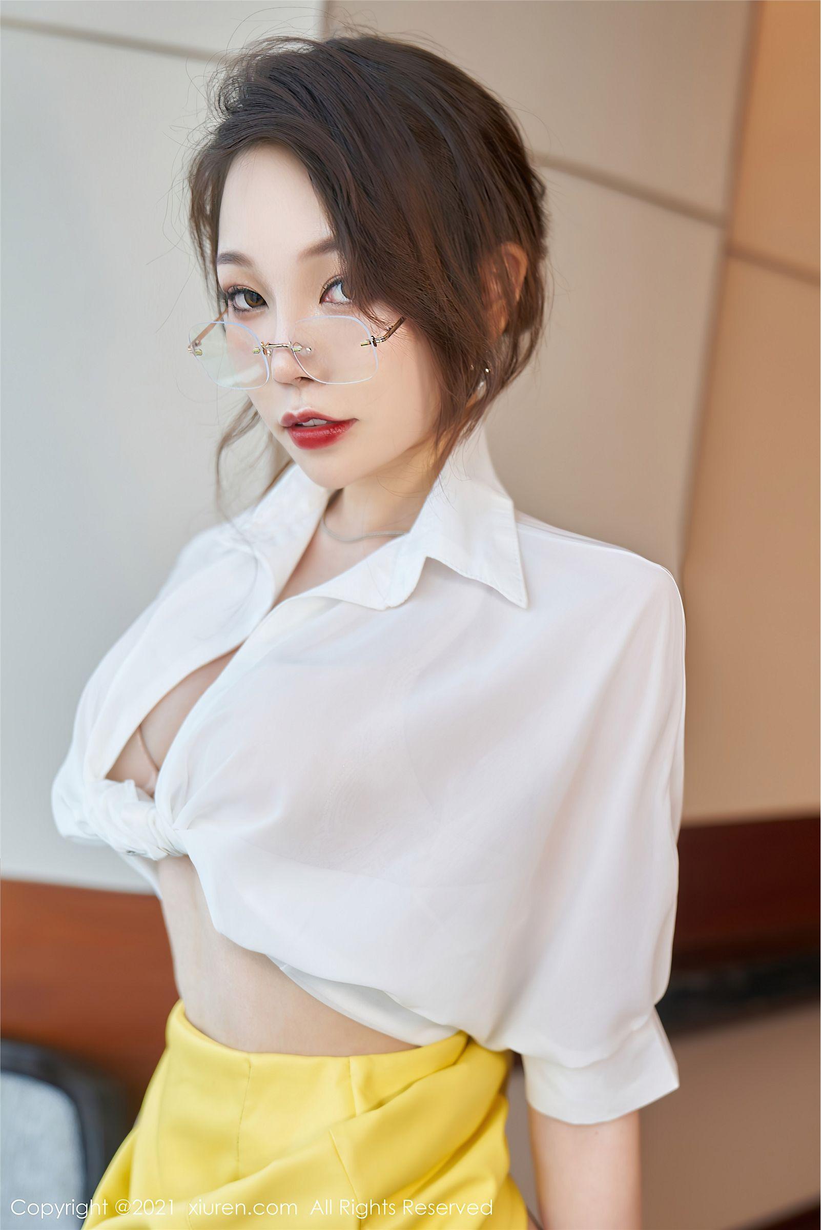 [XIUREN秀人网] 2021.06.15 NO.3543 芝芝Booty_p013
