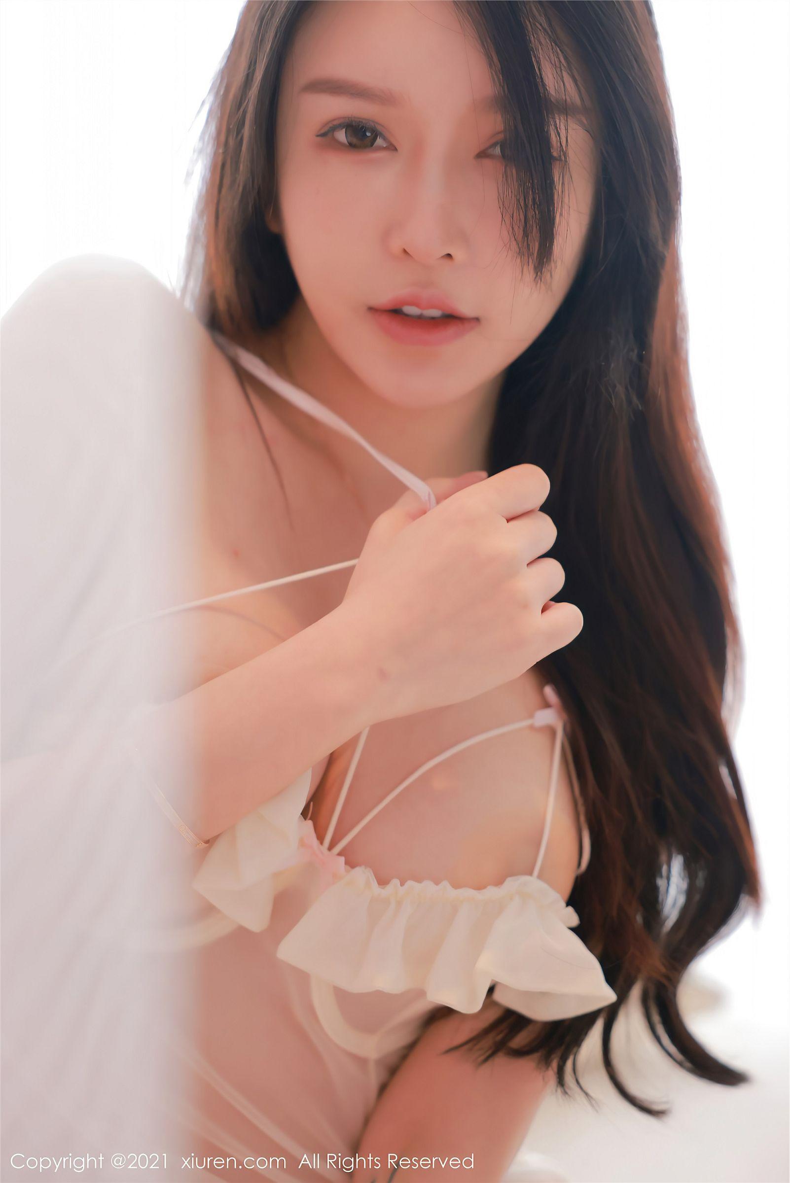 [XIUREN秀人网] 2021.11.03 NO.4160 玉兔miki_p009