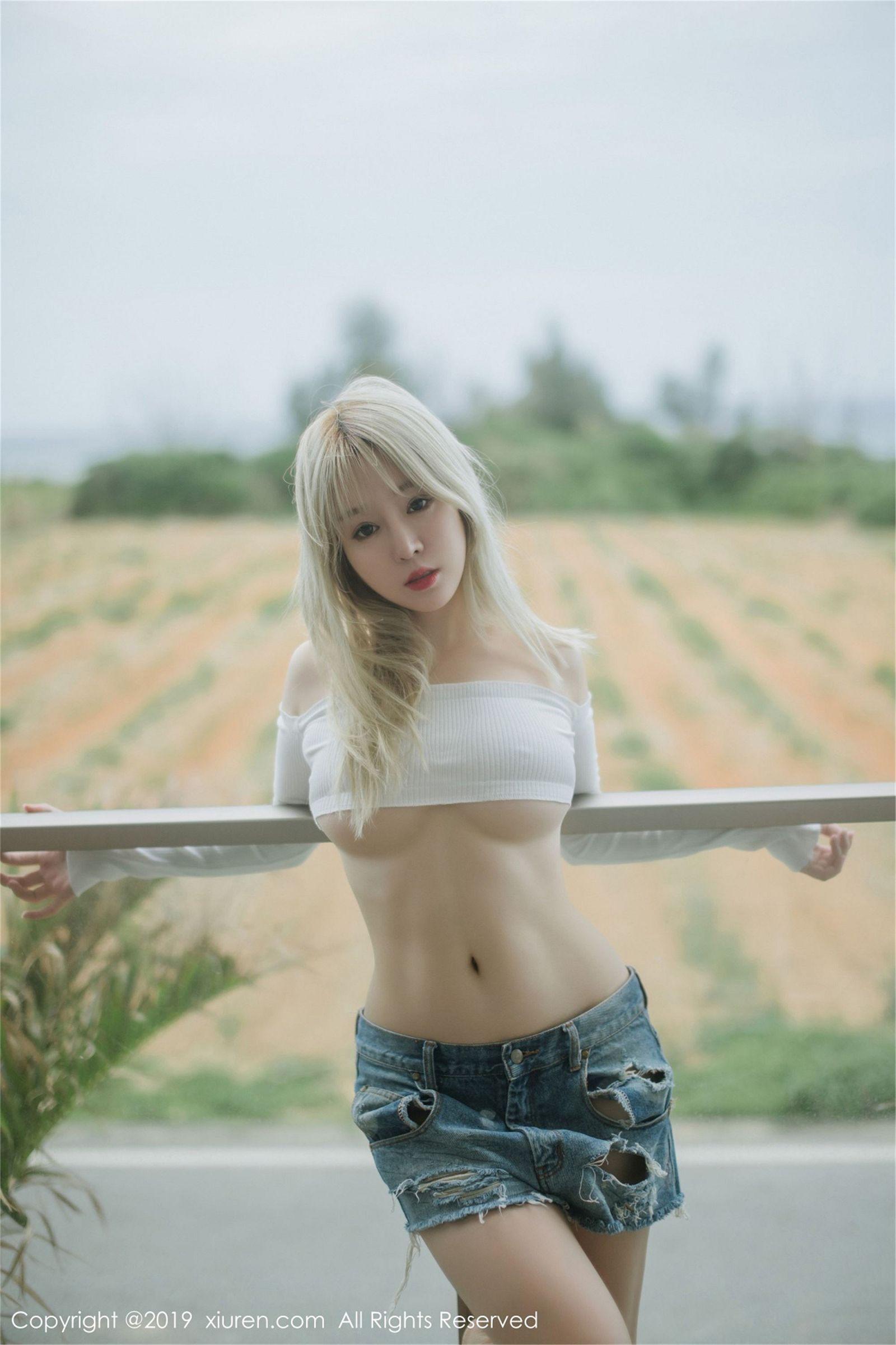 [XIUREN秀人网] 2019.04.17 NO.1400 王雨纯_p036