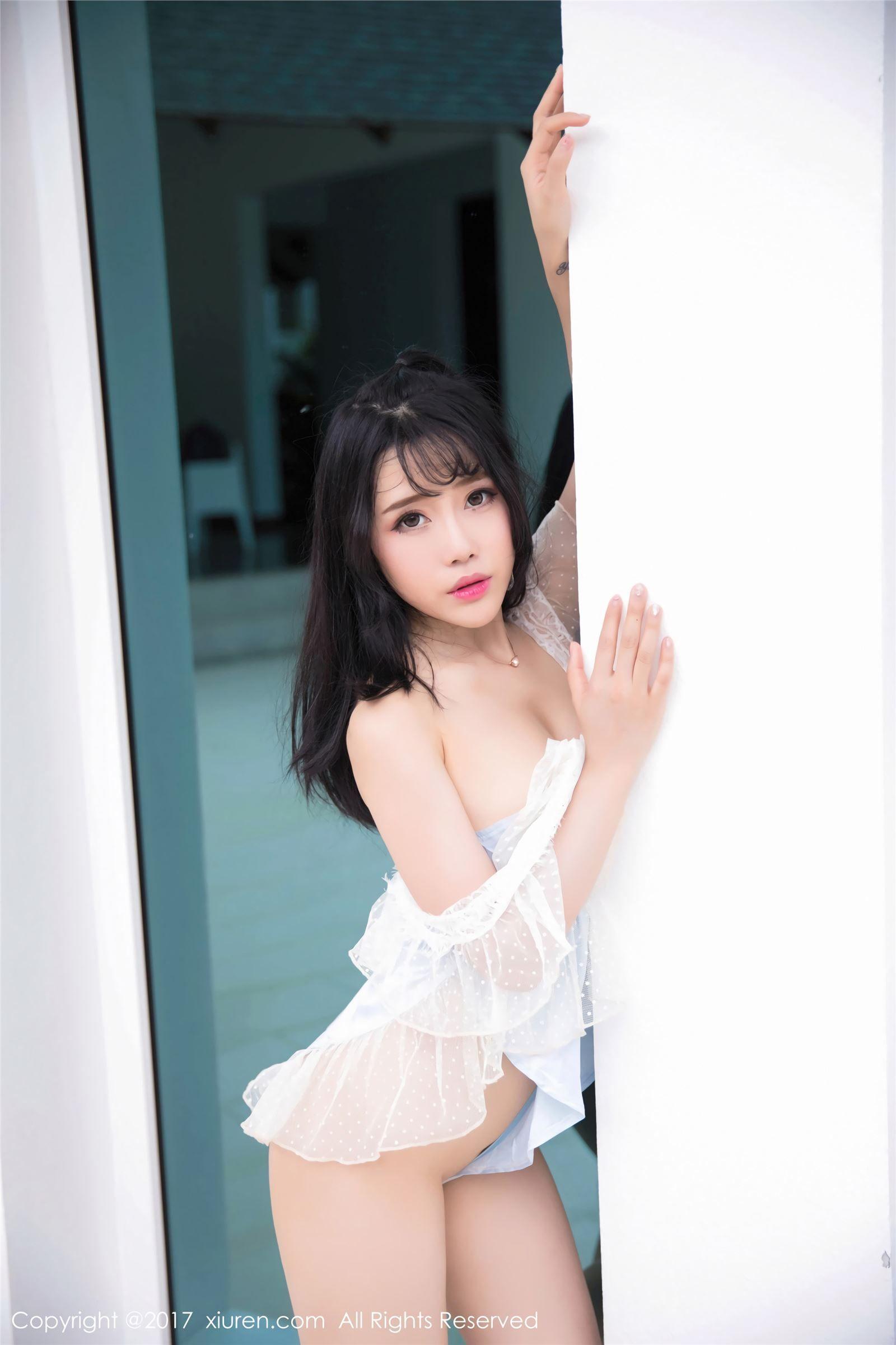[秀人XIUREN] 2017.11.24 NO.855 田园风仙子 兜豆靓Youlina_p020