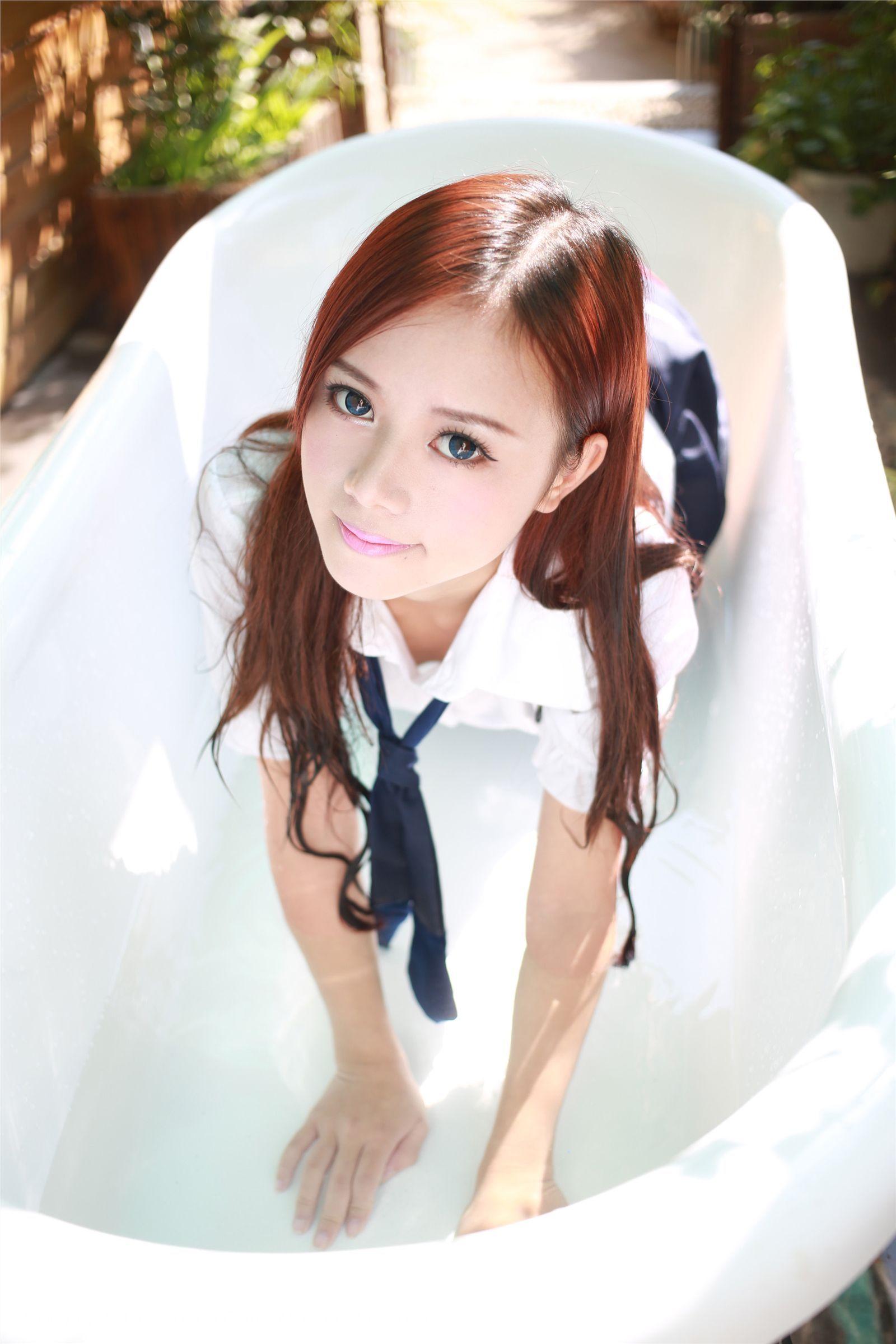 [秀人XIUREN] 2013.09.22 NO.014 toro羽住_p058
