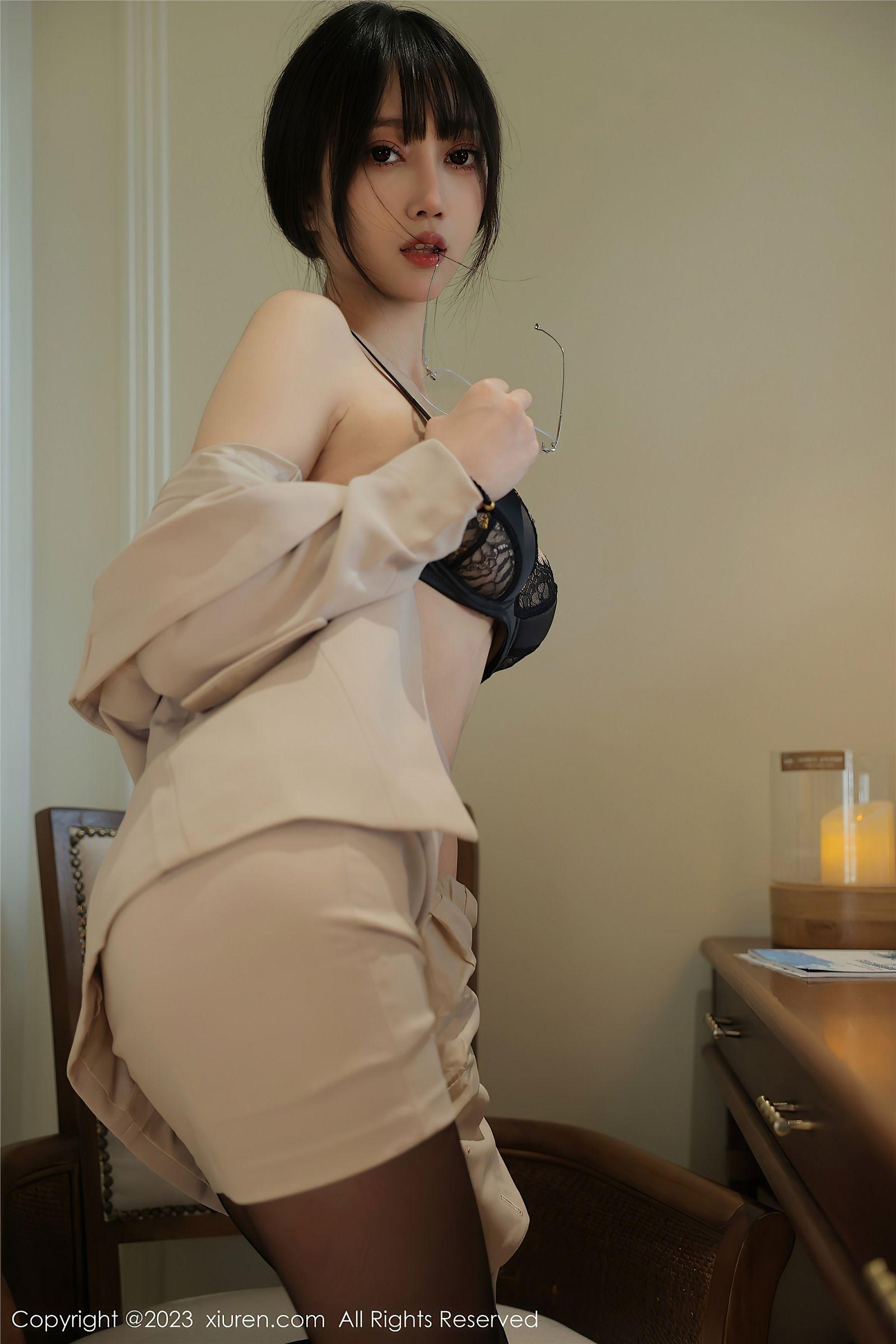 [XIUREN秀人网] 2023.03.17 NO.6428 玥儿玥er 万宁旅拍_p009