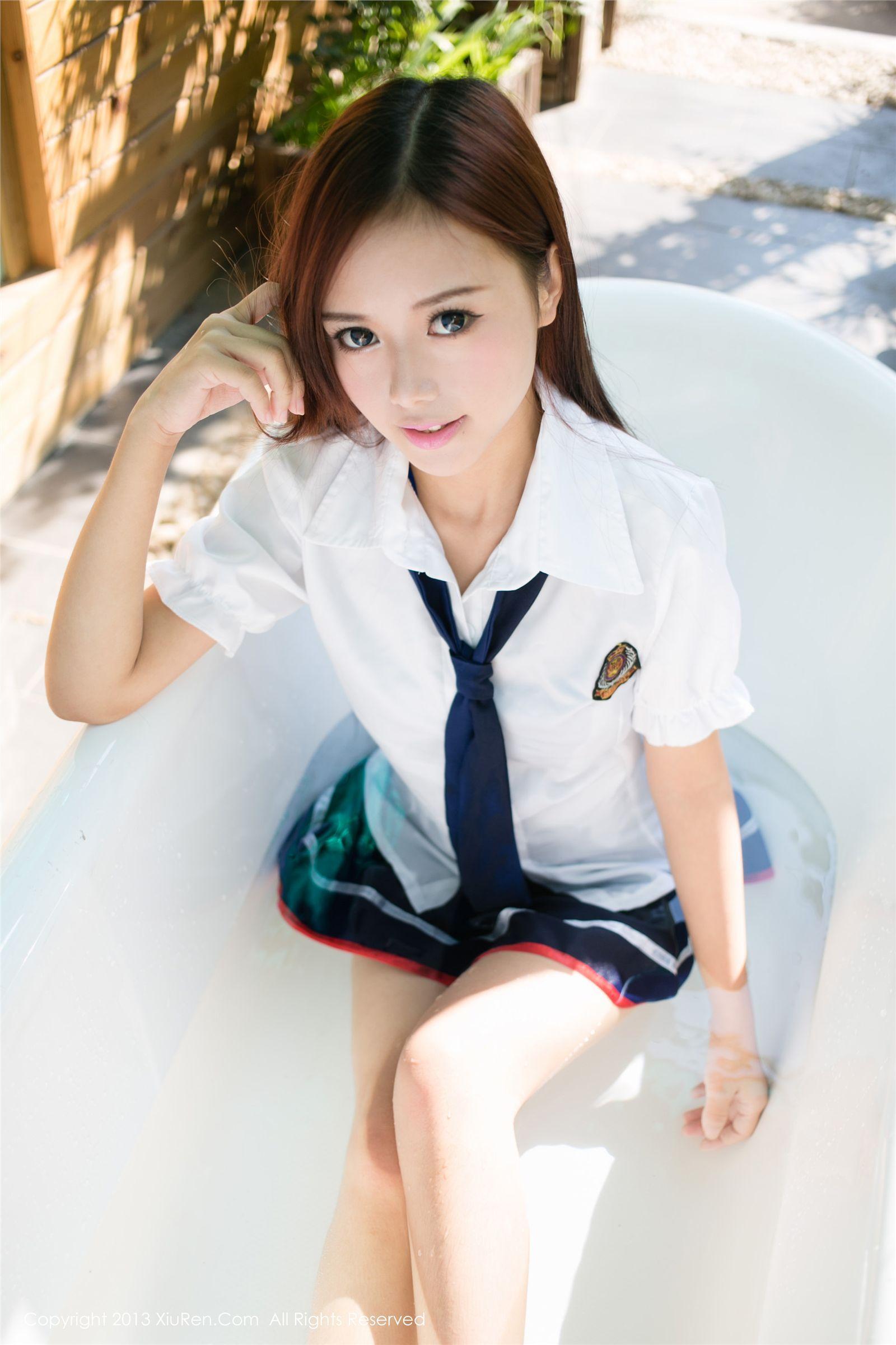 [秀人XIUREN] 2013.09.22 NO.014 toro羽住_p048