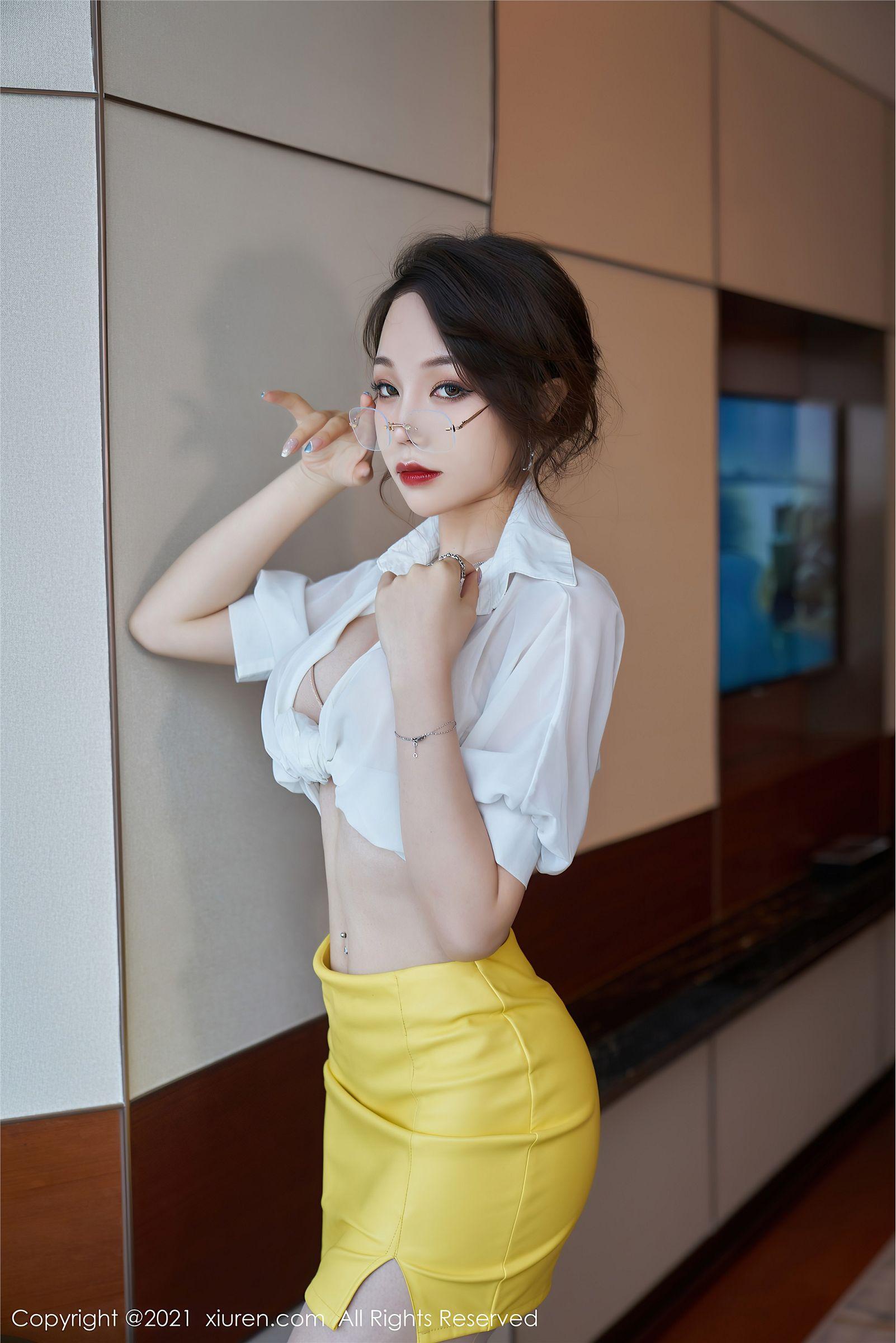[XIUREN秀人网] 2021.06.15 NO.3543 芝芝Booty_p012