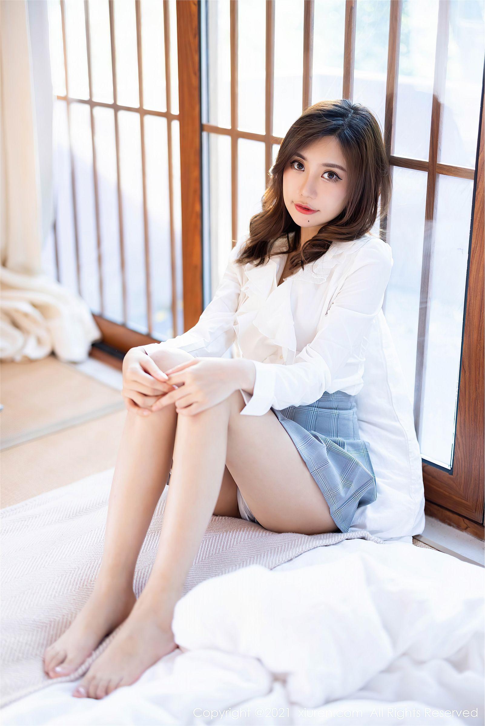 [XIUREN秀人网] 2021.11.09 NO.4192 绮里嘉ula_p004