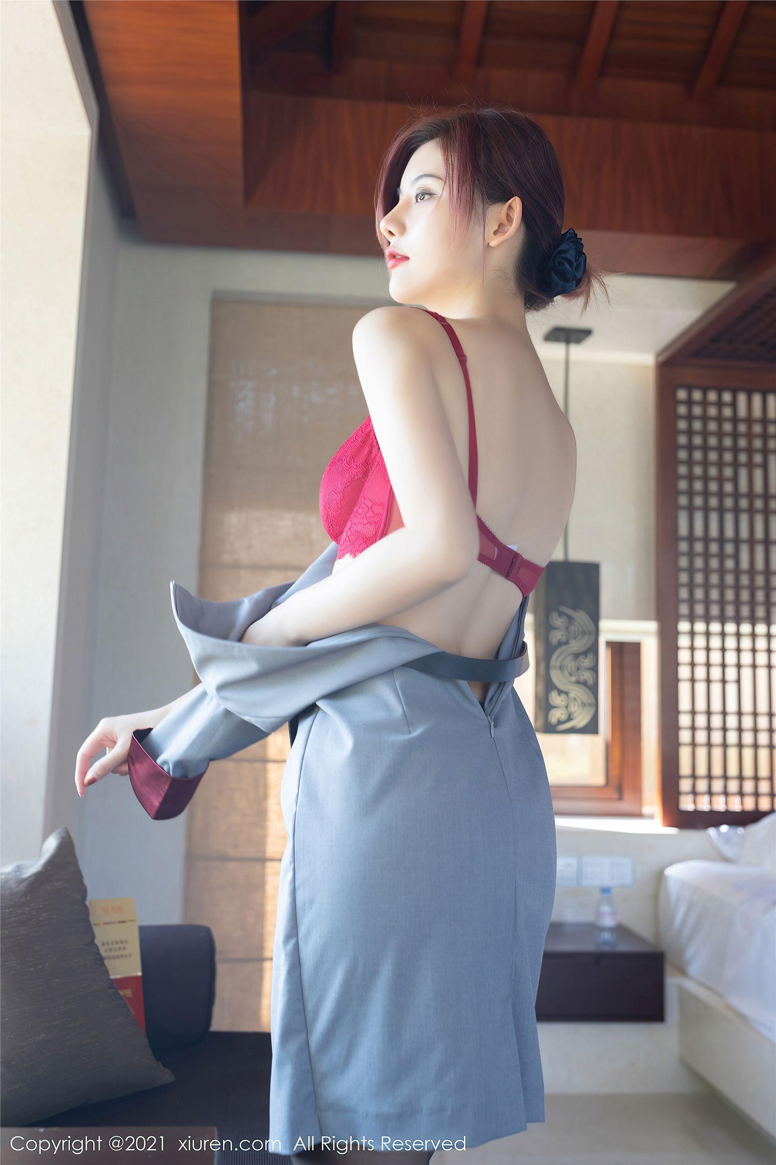 [XIUREN秀人网] 2021.04.12 NO.3295 就是阿朱啊_p044