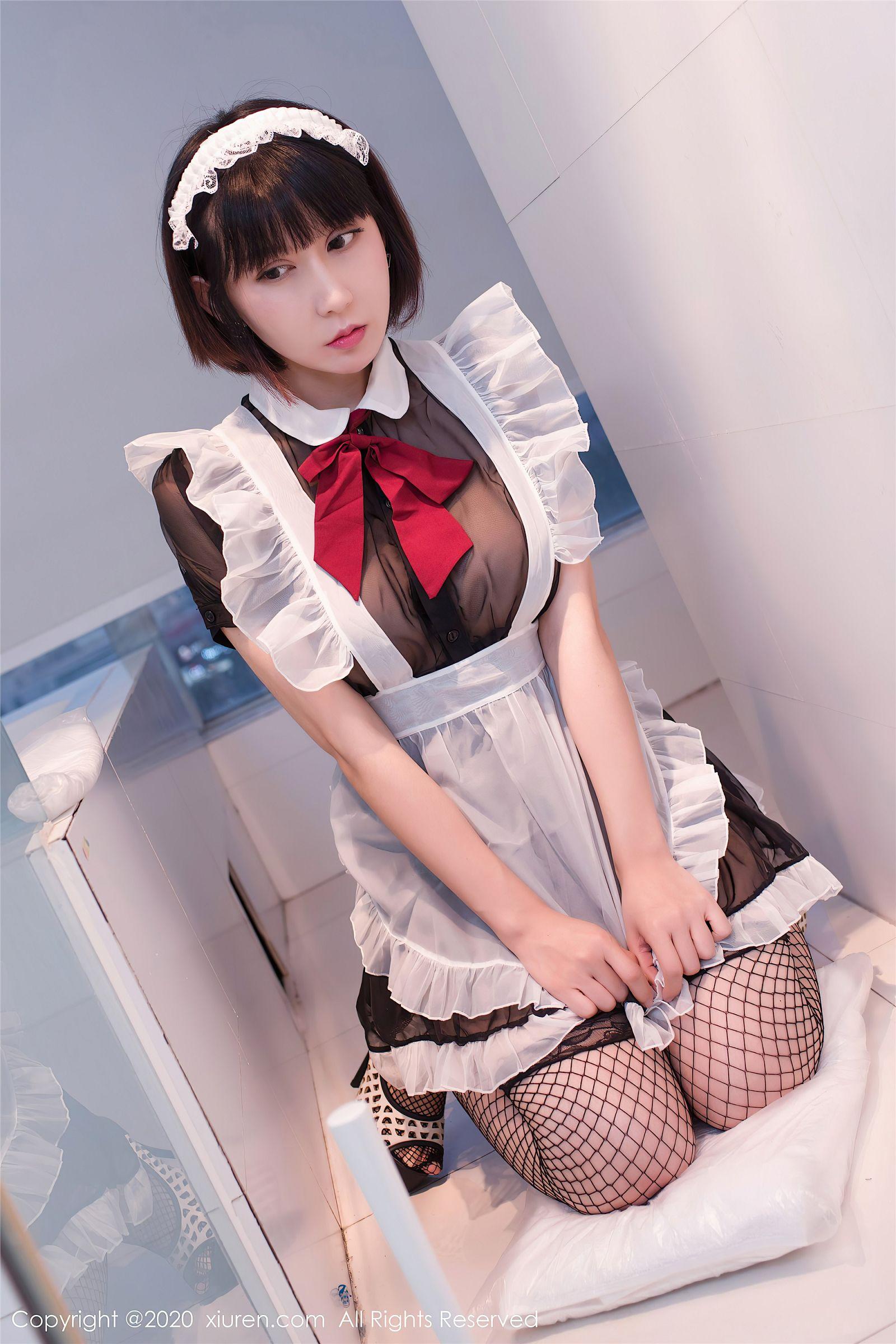 [XIUREN秀人网] 2020.08.27 NO.2494 安妮斯朵拉_Ann_p023