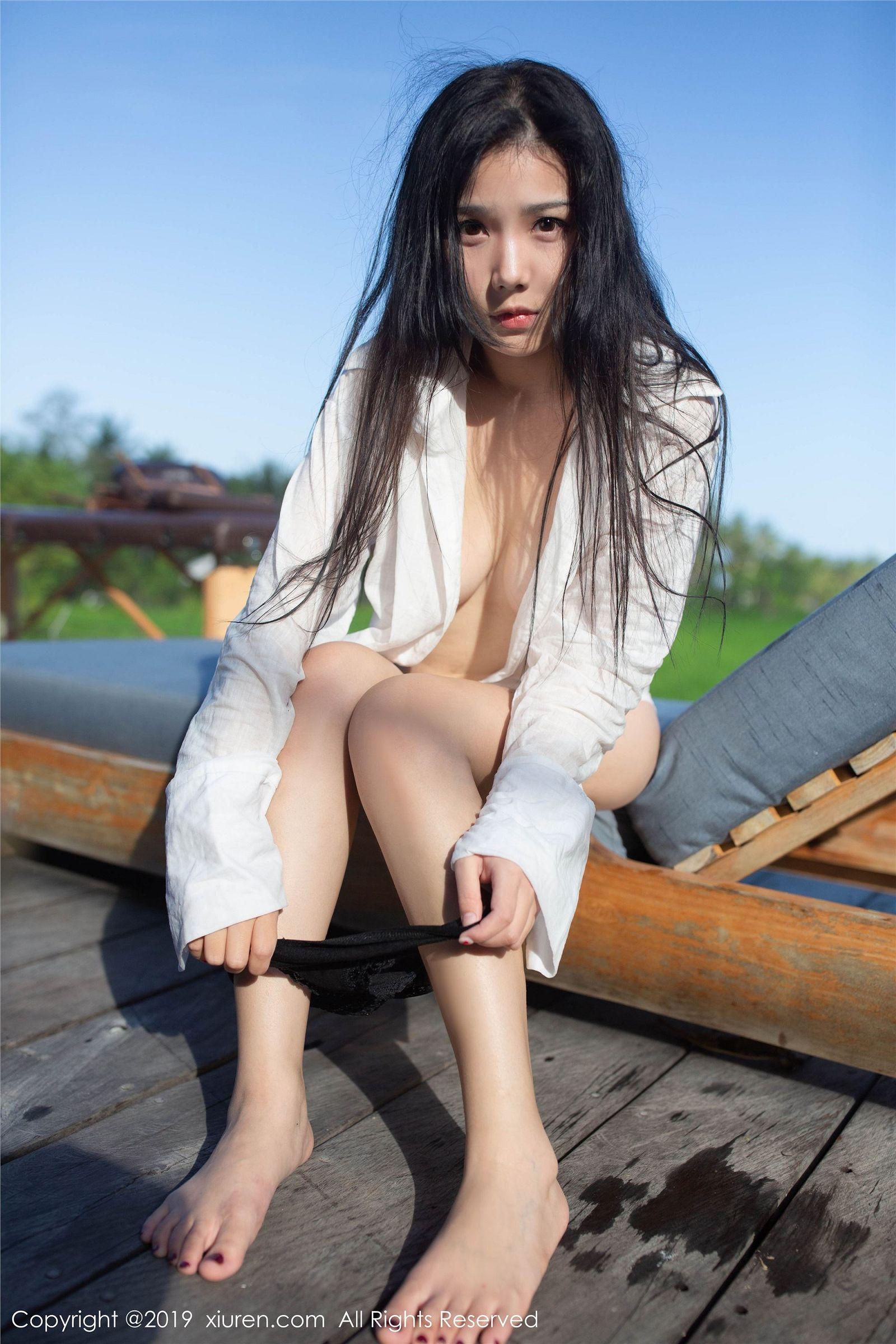 [XIUREN秀人网] 2019.08.21 NO.1634 徐微微mia_p052