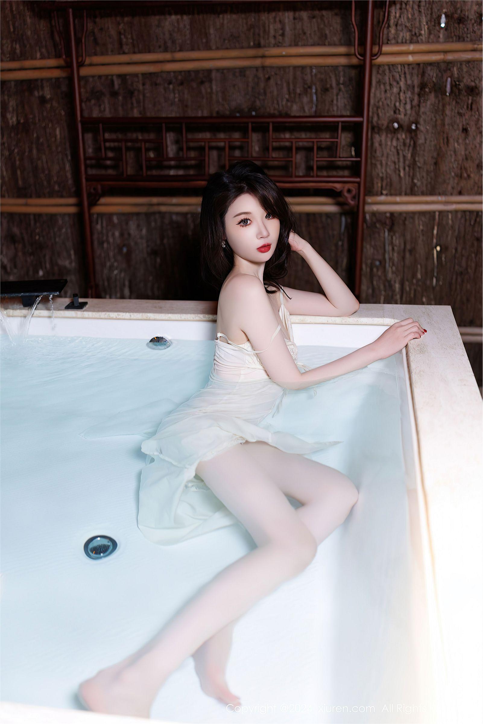 [XIUREN秀人网] 2024.12.23 NO.9643 梦心玥_p040