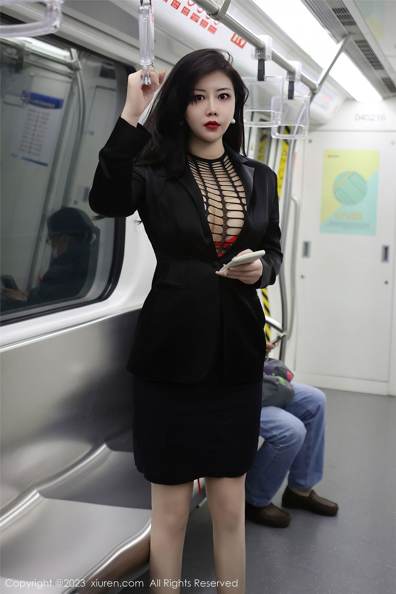 [XIUREN秀人网] 2023.03.16 NO.6421 王婉悠Queen_p005