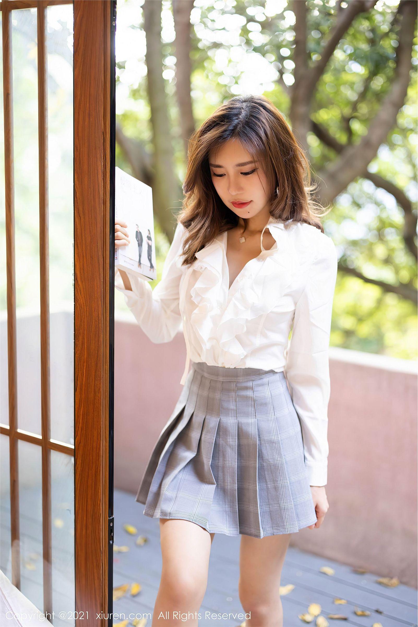 [XIUREN秀人网] 2021.11.09 NO.4192 绮里嘉ula_p025
