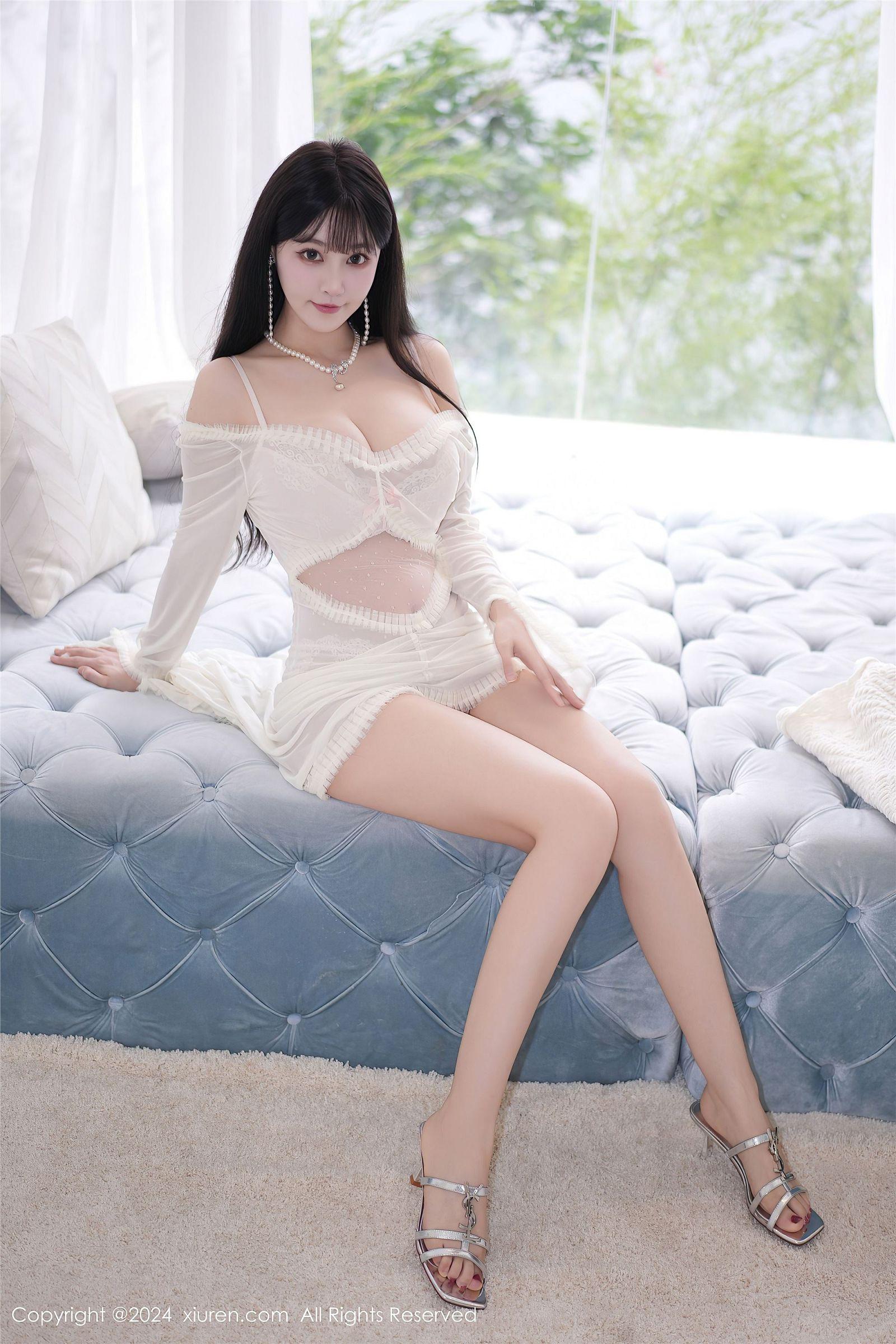 [XIUREN秀人网] 2024.08.09 NO.8994 朱可儿Flora_p001