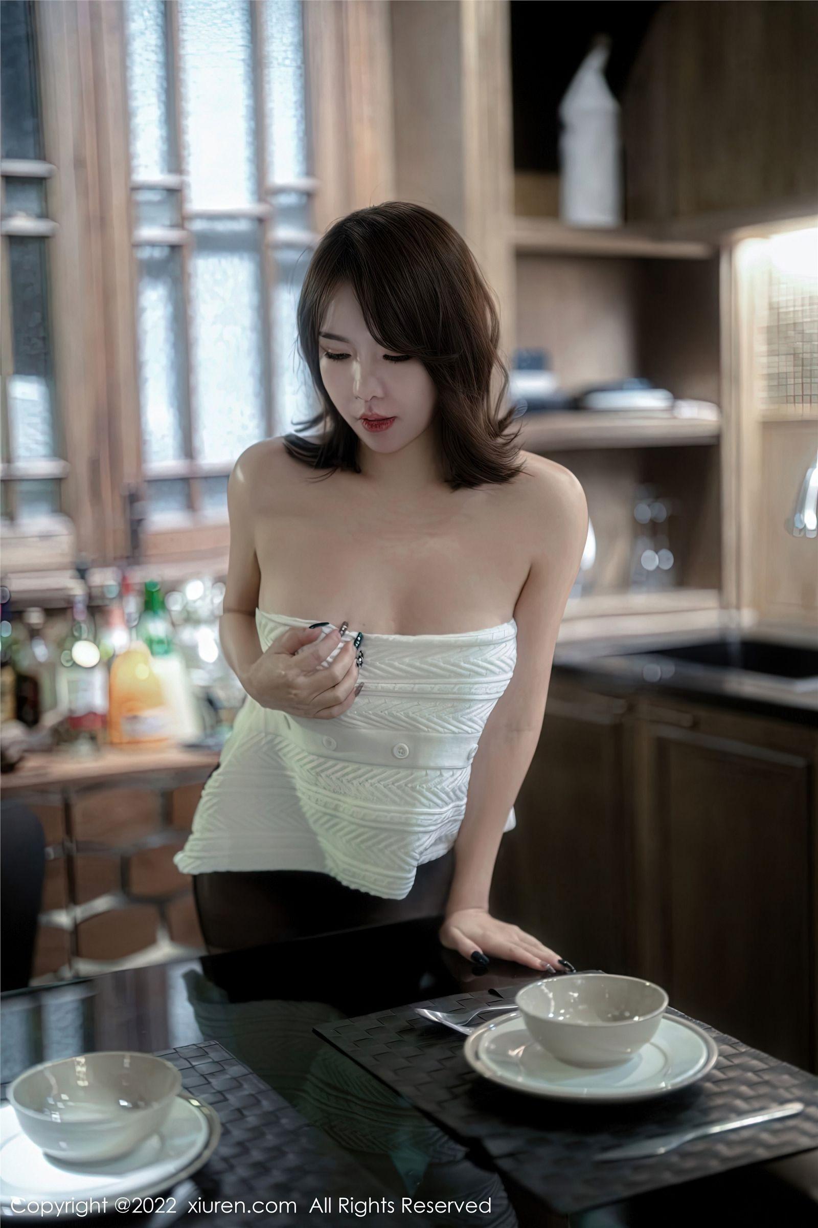 [XIUREN秀人网] 2022.12.13 NO.5988 雅雯_p039