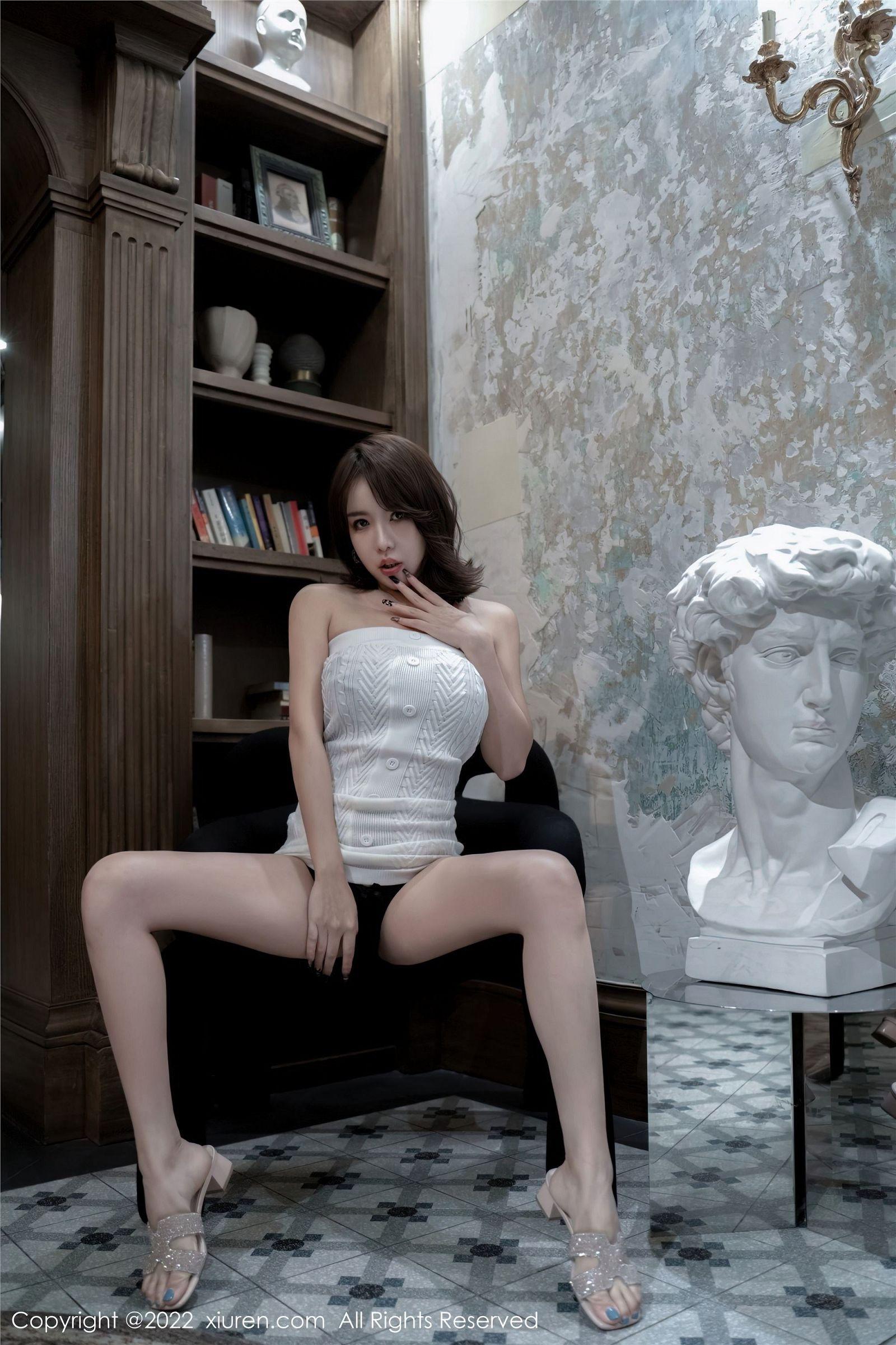 [XIUREN秀人网] 2022.12.13 NO.5988 雅雯_p011