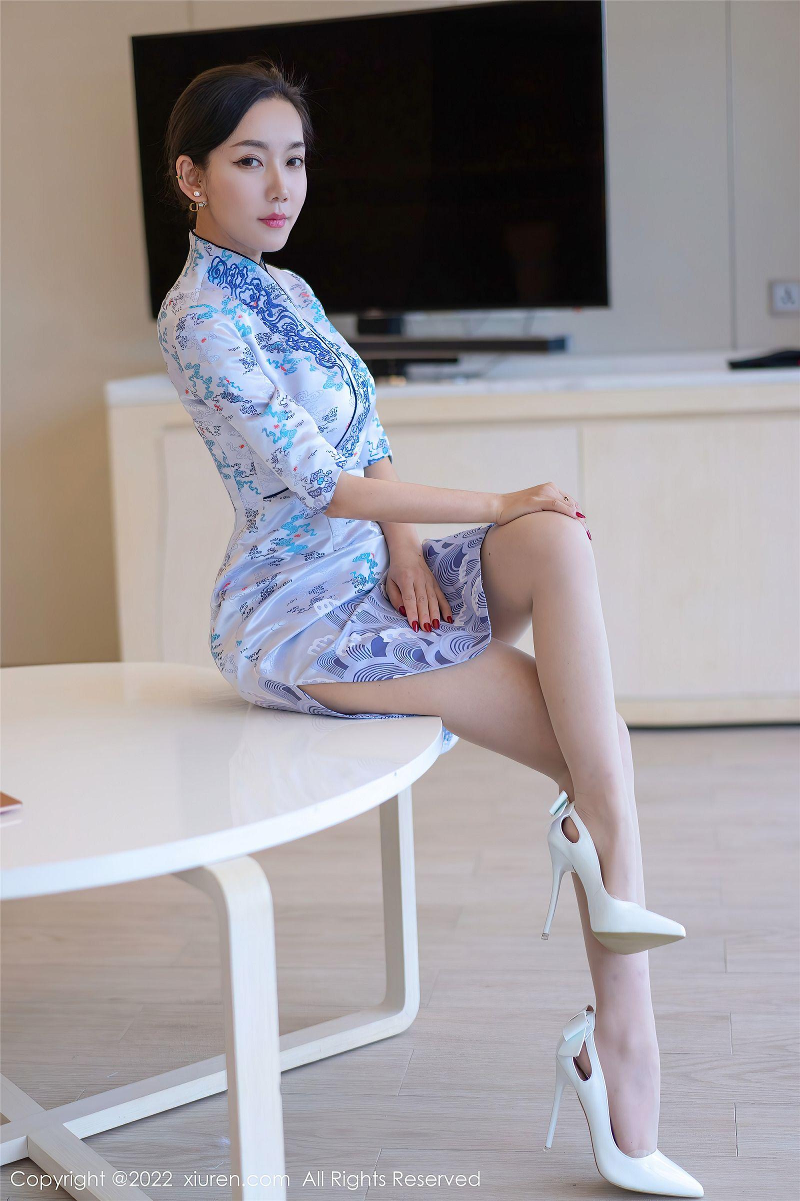 [XIUREN秀人网] 2022.02.21 NO.4613 艾静香_p032