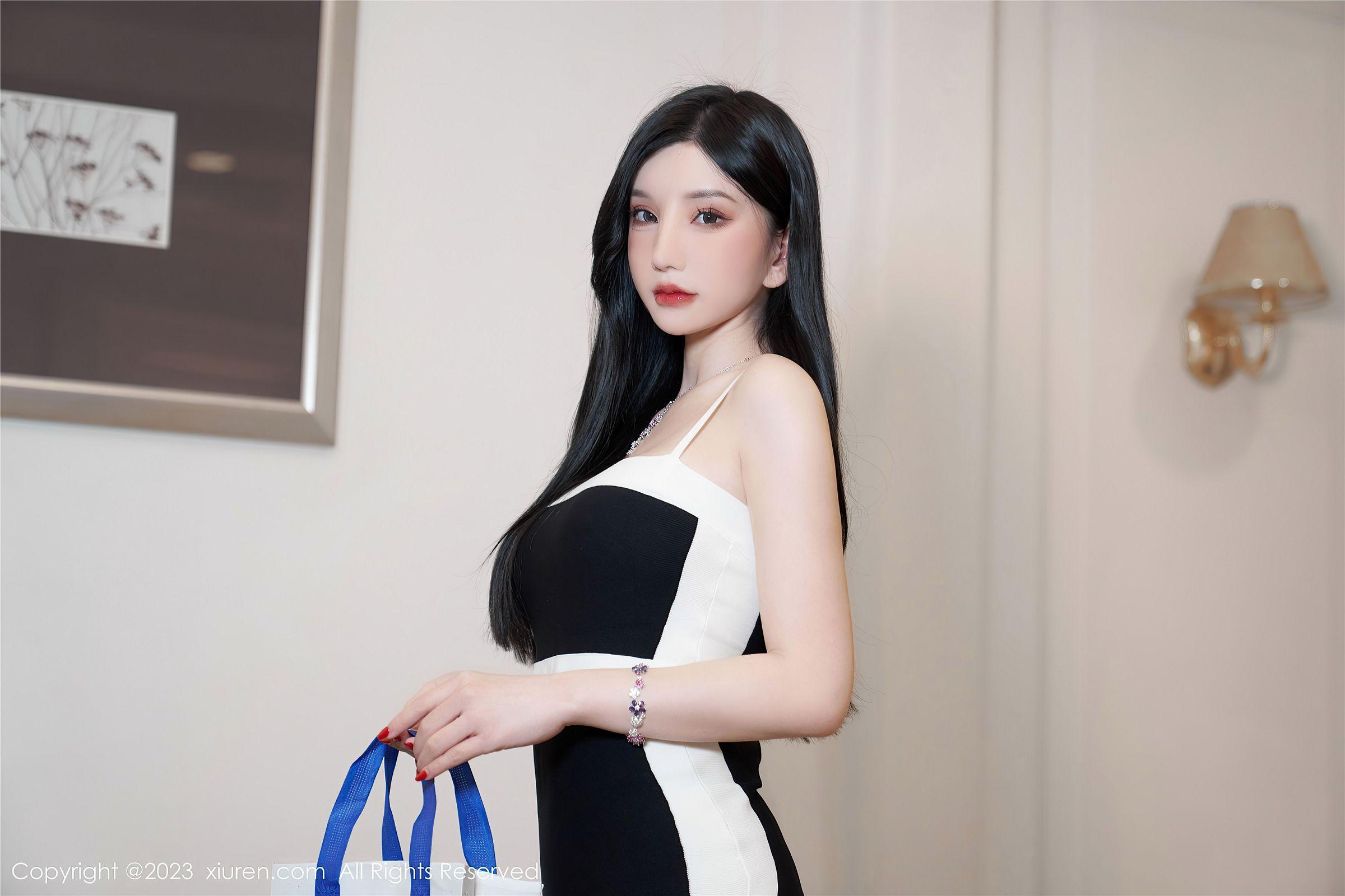 [XIUREN秀人网] 2023.02.24 NO.6323 周于希Sally 澳门旅拍_p074