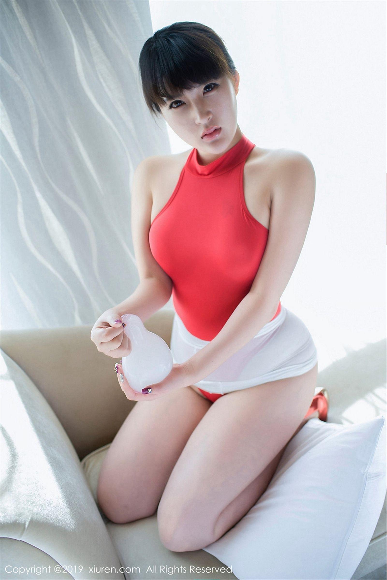 [XIUREN秀人网] 2019.08.14 NO.1617 思思sisi_p036
