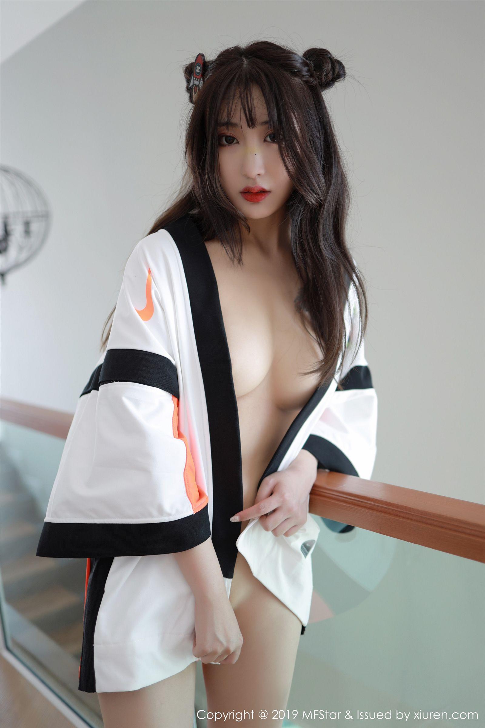 [MFStar模范学院] 2019.11.04 Vol.226 Betty林子欣_p031