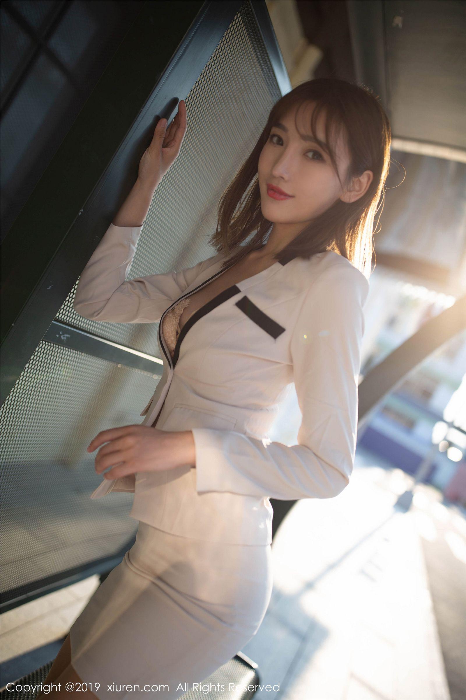 [XIUREN秀人网] 2019.11.07 NO.1780 陆萱萱_p004