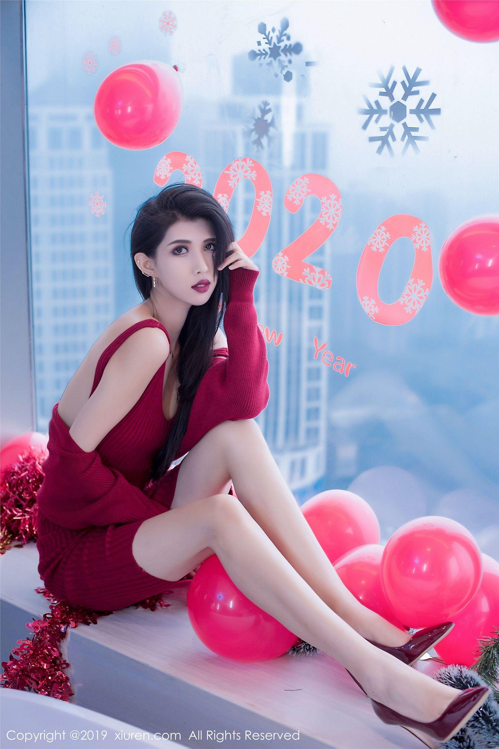 [XIUREN秀人网] 2019.12.23 NO.1871 黑色蝴蝶结轻纱圣诞装 葛征Model_p056