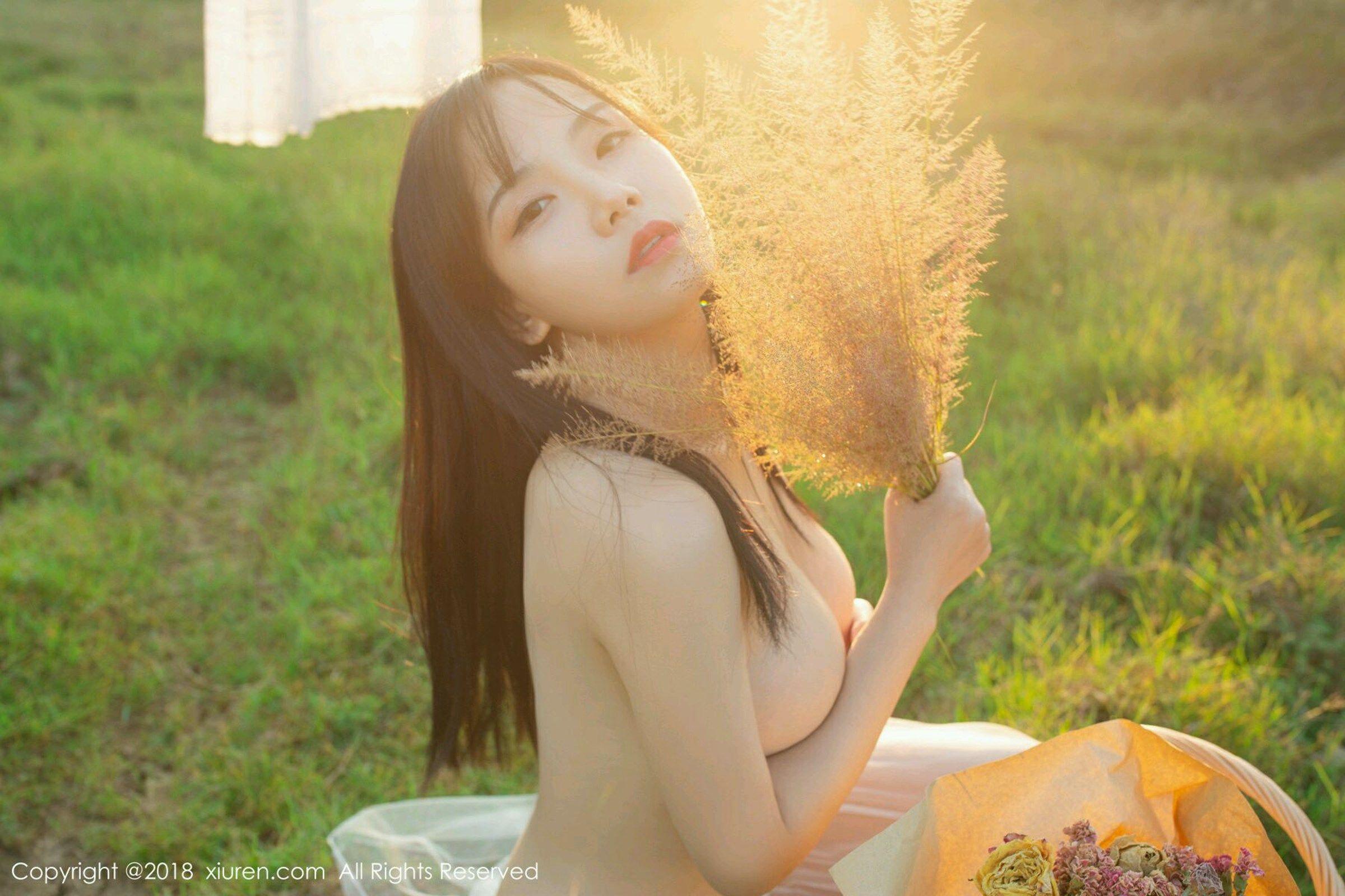 [秀人XIUREN] 2018.11.23 No.1238 徐微微mia_p037