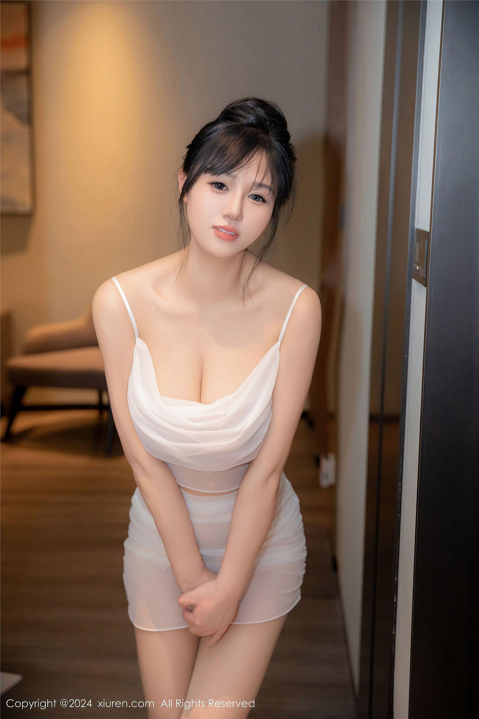 [XIUREN秀人网] 2024.05.28 NO.8611 金小依_p023