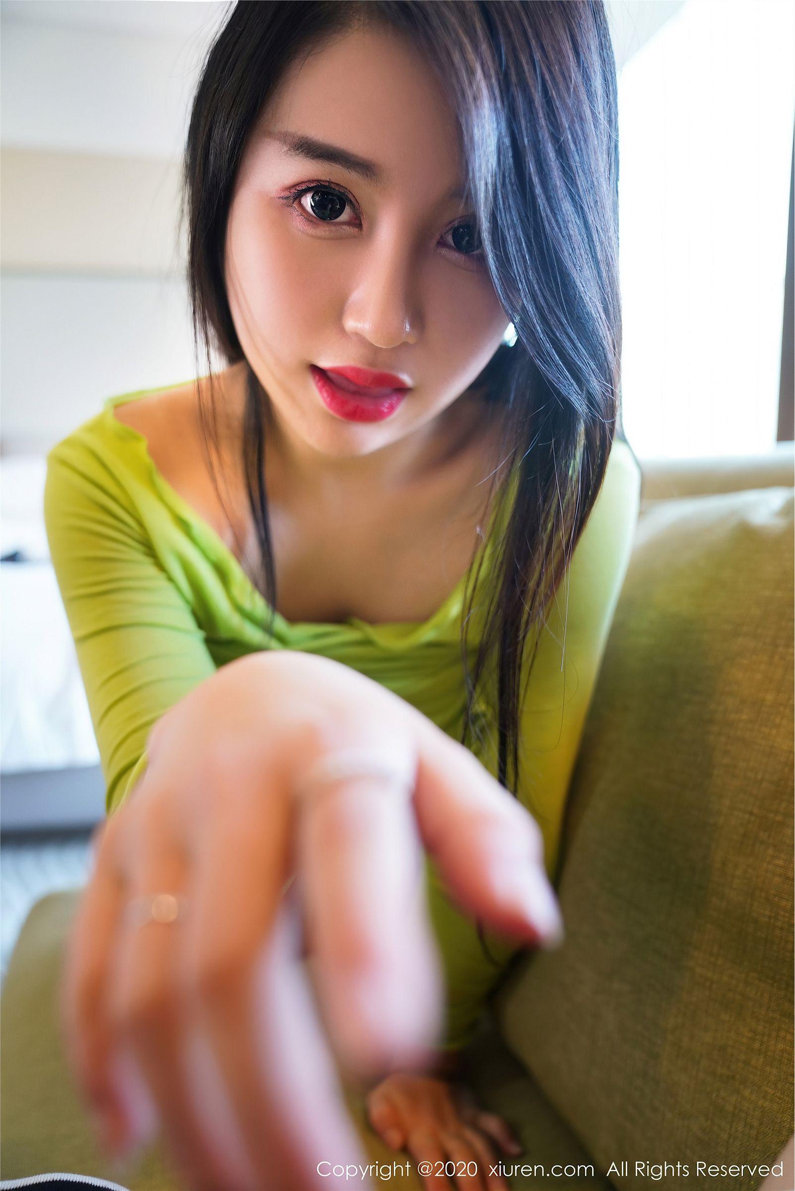 [XIUREN秀人网] 2020.09.02 NO.2516 美七Mia_p032