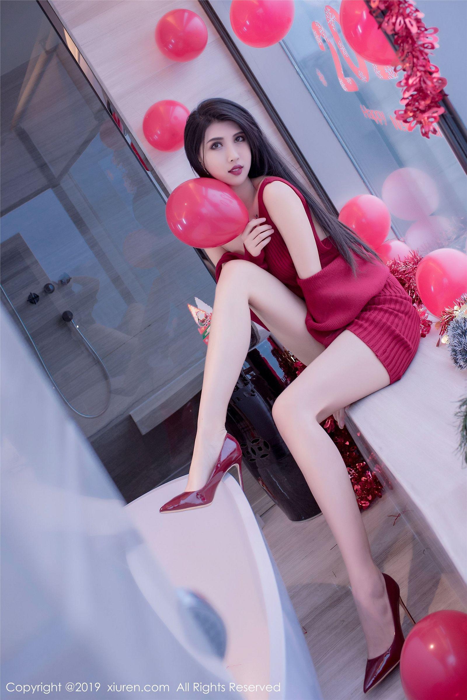 [XIUREN秀人网] 2019.12.23 NO.1871 黑色蝴蝶结轻纱圣诞装 葛征Model_p026